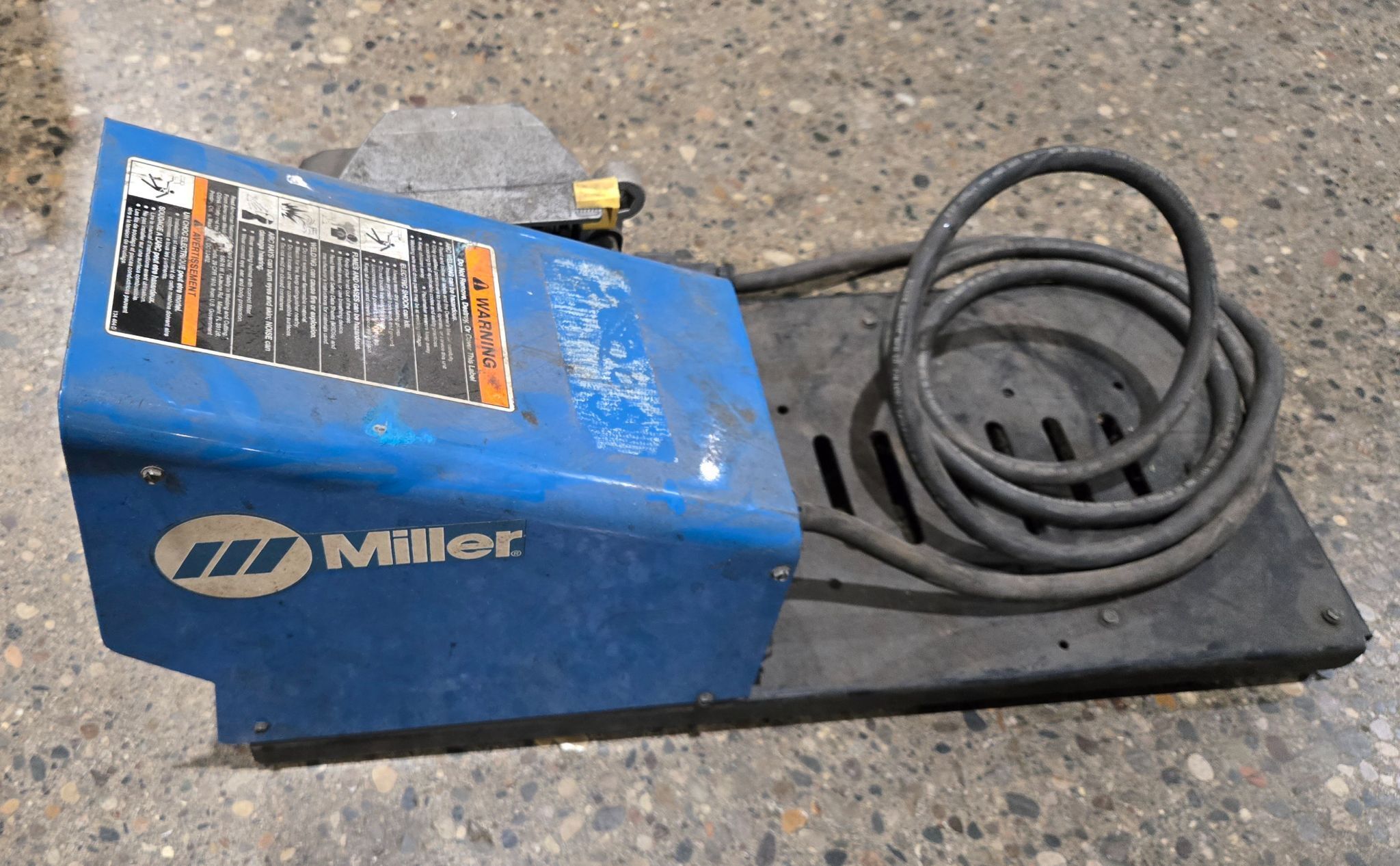 MILLER 70 SERIES WIRE FEEDER NO REEL ASSEMBLY USED 4