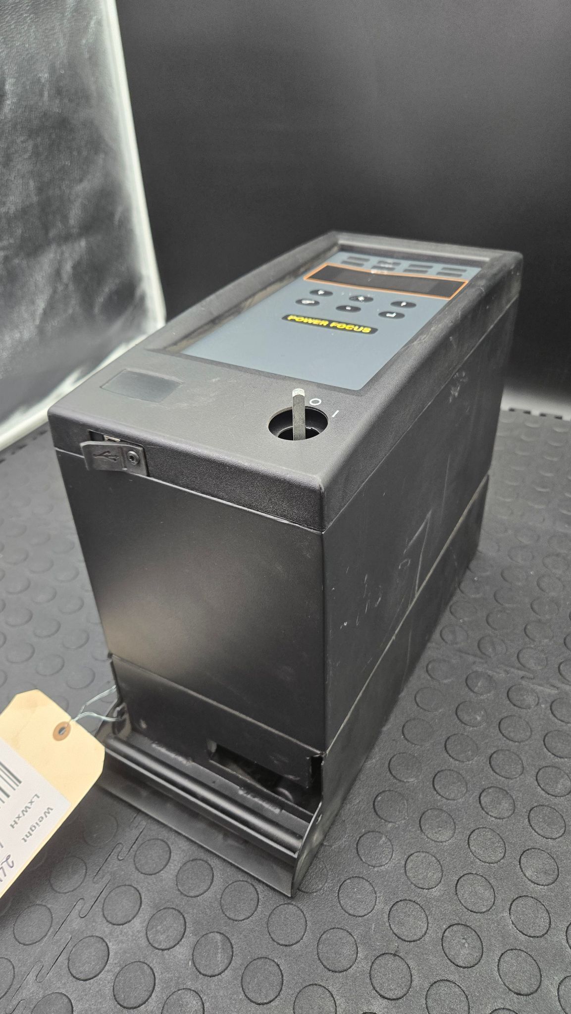ATLAS COPCO PF4000-C-HW Power Focus Nutrunner Controller 320W 180‑240VAC USED 2
