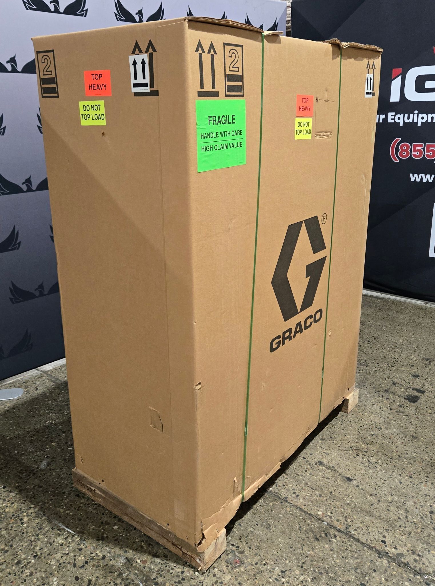 GRACO TC257J SER B21A SEALANT AND ADHESIVE DELIVERY SYSTEM NEW 1