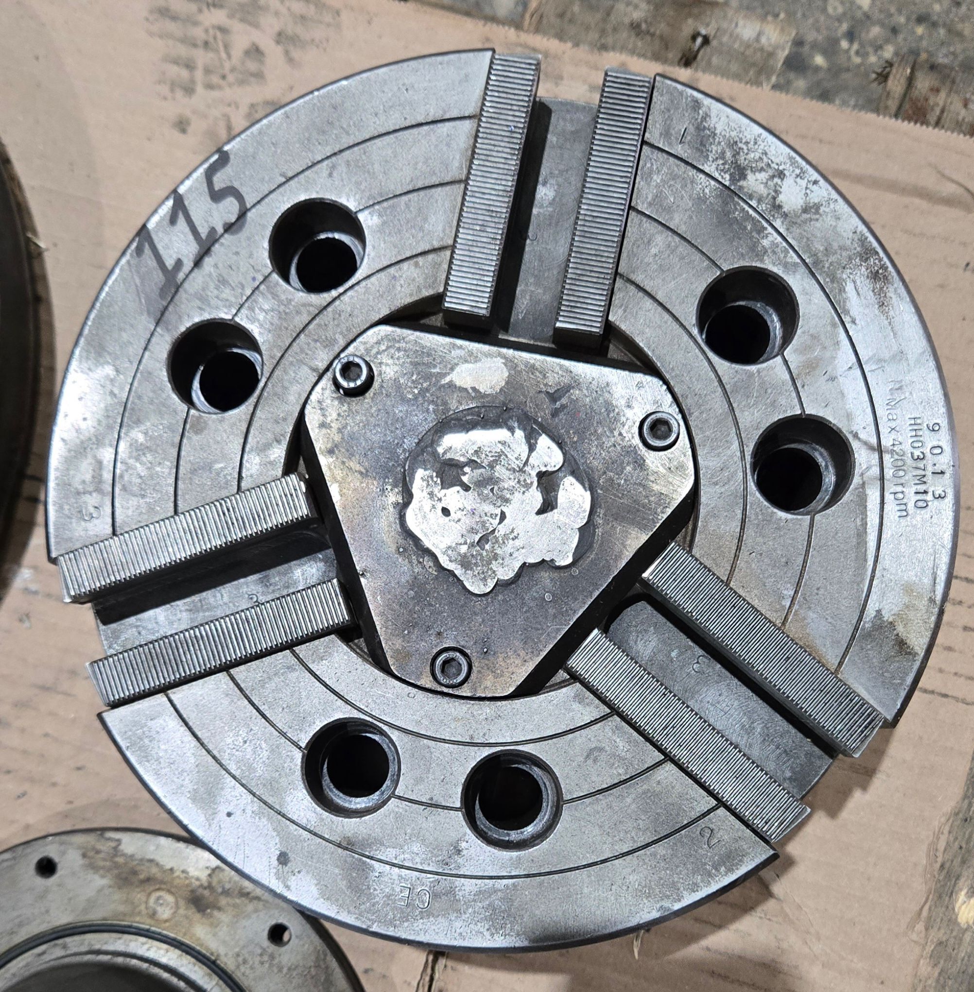 HOWA H037M10 10″ 3‑Jaw Power Chuck USED 0