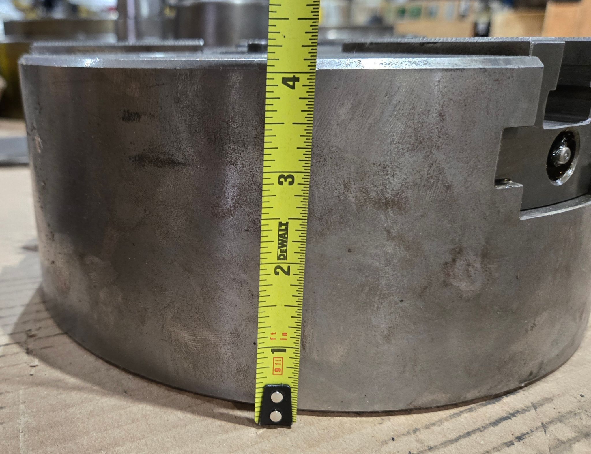 HOWA H037M10 10″ 3‑Jaw Power Chuck USED 4