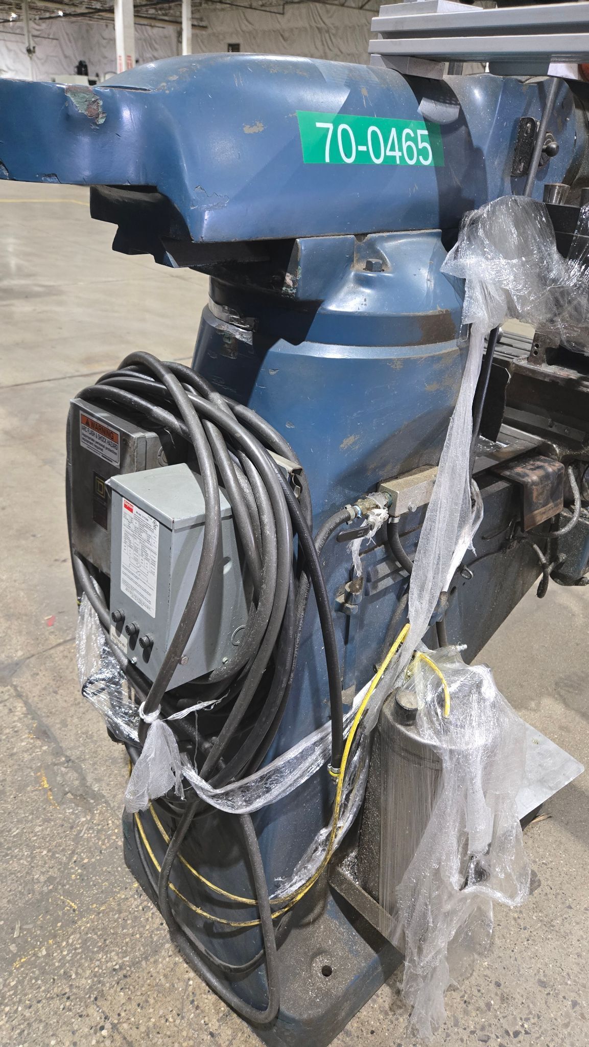 YCI SUPERMAX 047158 Vertical Mill USED 8