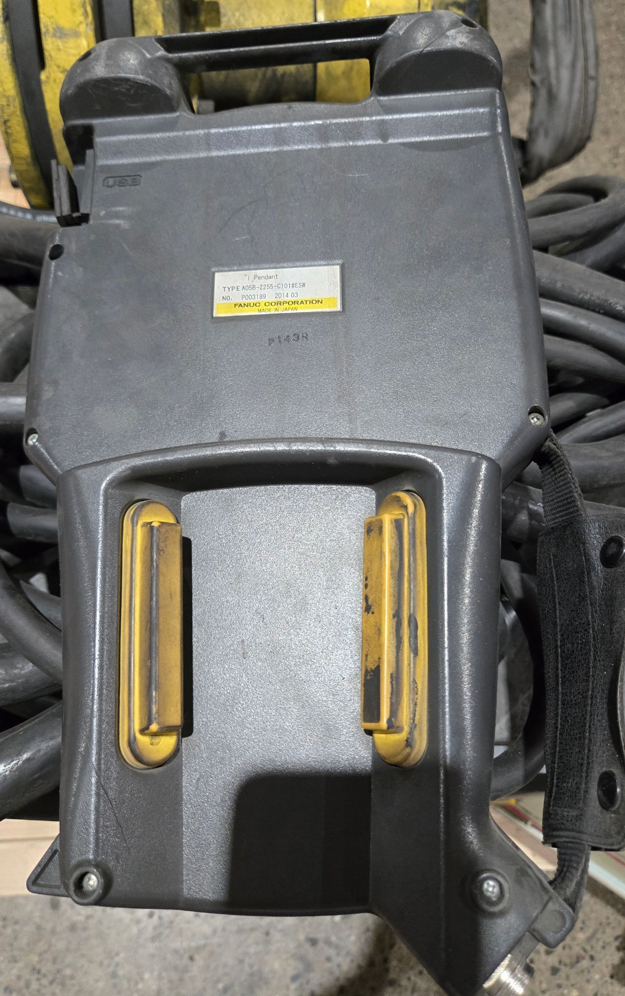 FANUC R-2000IB/210F + R30IB ROBOT ARM AND CONTROL CABINET USED 13