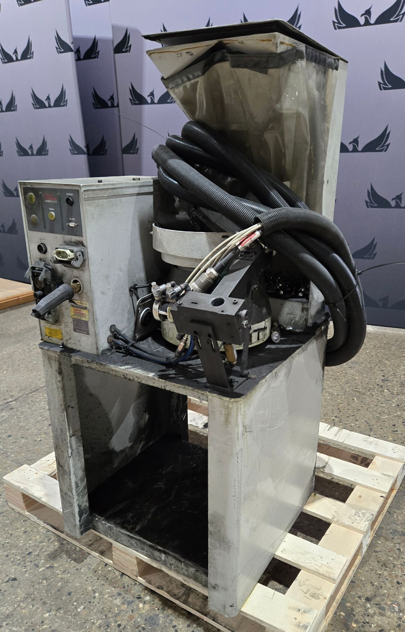 EMHART ETF12N VIBRATORY BOWL FEEDER USED 1