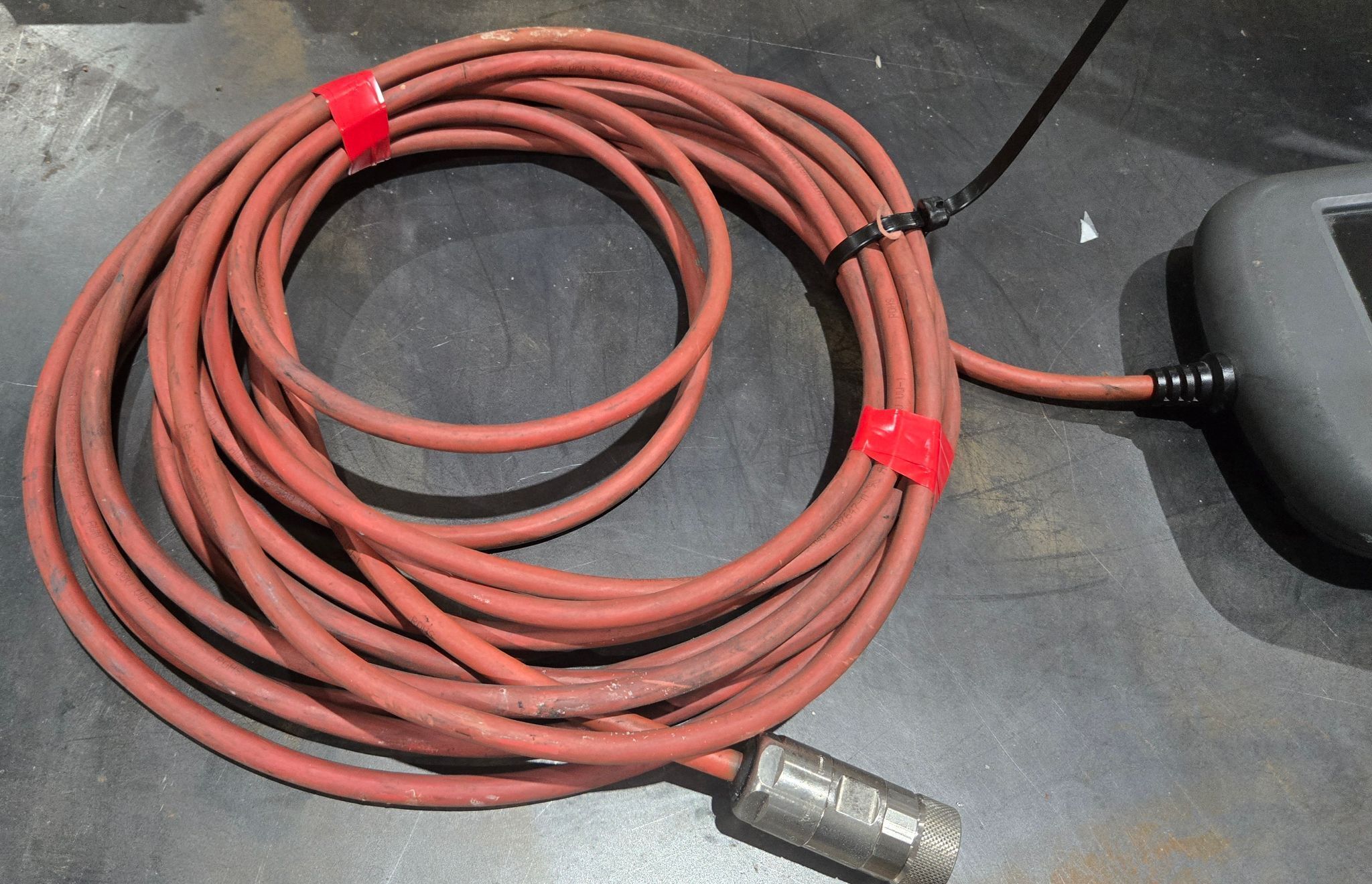 ABB 3HAC028357-001 IRC5C TEACH PENDANT USED DAMAGED 2