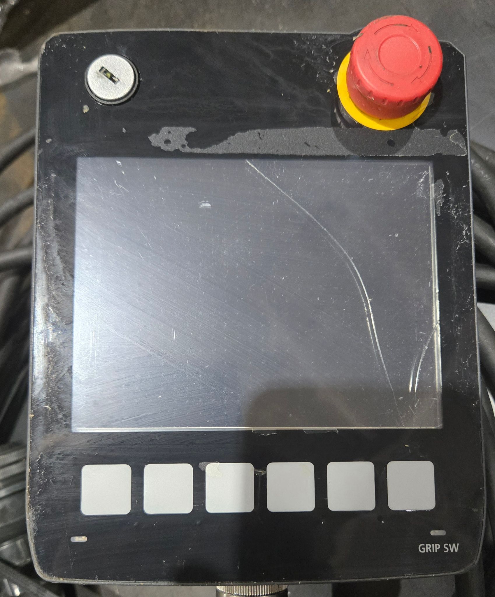 MITSUBISHI GT2505HS-VTBD GOT2000 TEACH PENDANT USED PARTS ONLY 1