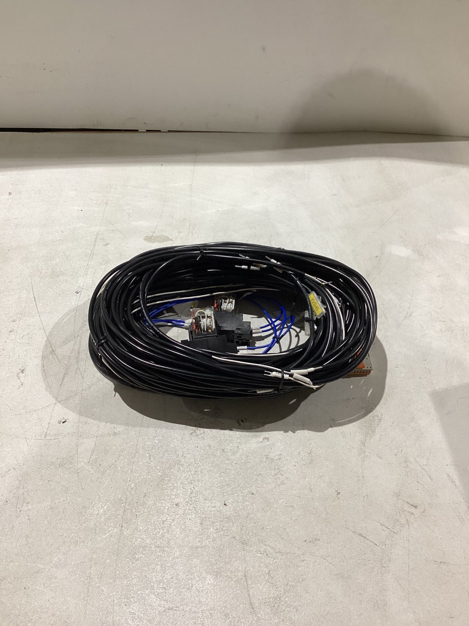 HARDINGE NL000415822AE CNC MACHINE CABLE ASSEMBLY USED 0