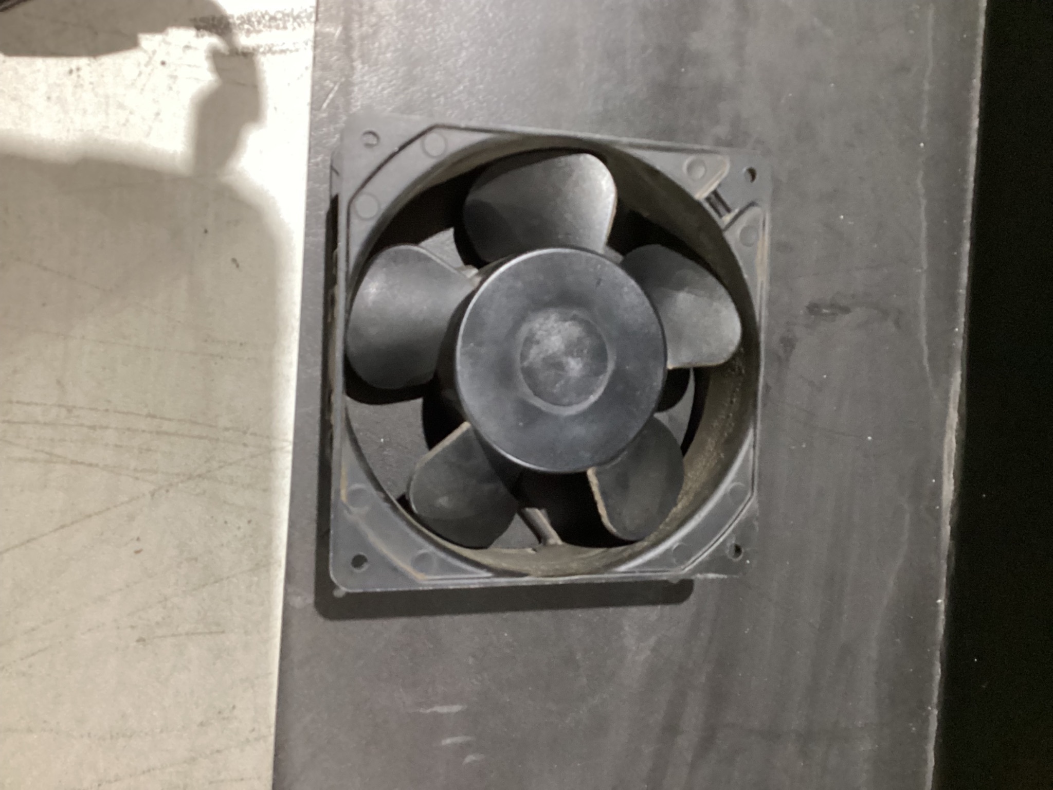 MINEBEA COOLING FAN 4715MS-20T-B50 USED 2