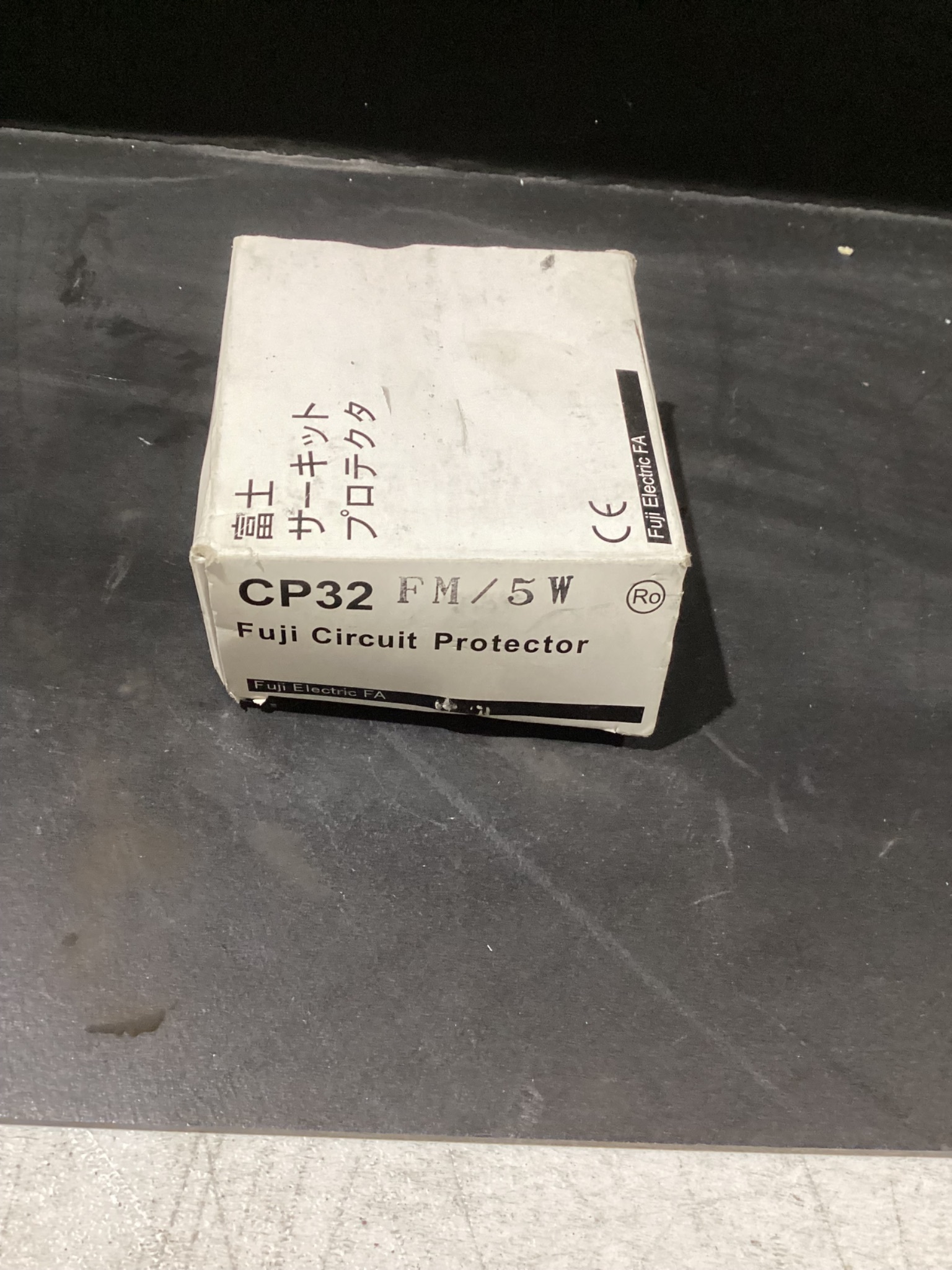 FUJI ELECTRIC CIRCUIT PROTECTOR CP32FM/5W NEW 1