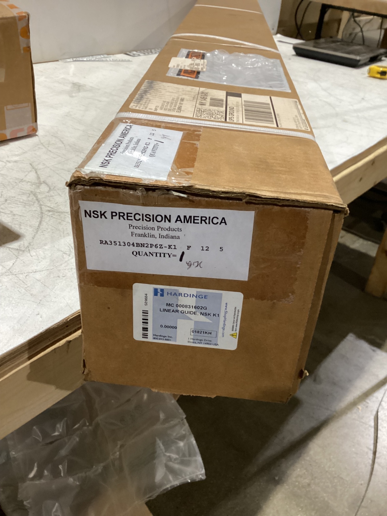 NSK LINEAR GUIDE RA351304BN2P6Z-K1 NEW 1