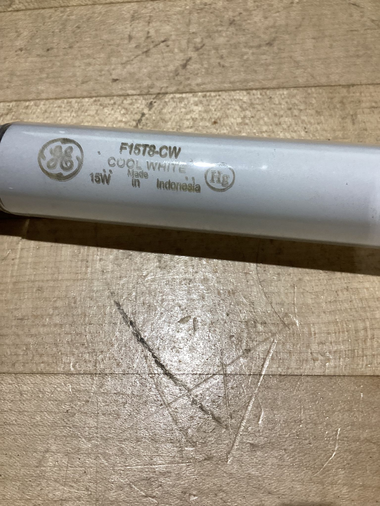 GENERAL ELECTRIC F15T8-CW 15W T8 FLUORESCENT TUBE COOL WHITE 1