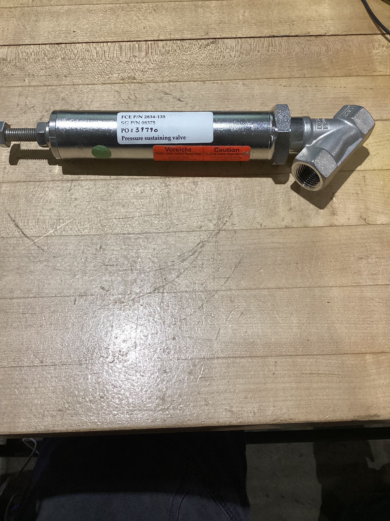 END-AUTOMATION D-32547 SOLENOID VALVE 24V 40-60Hz USED 0