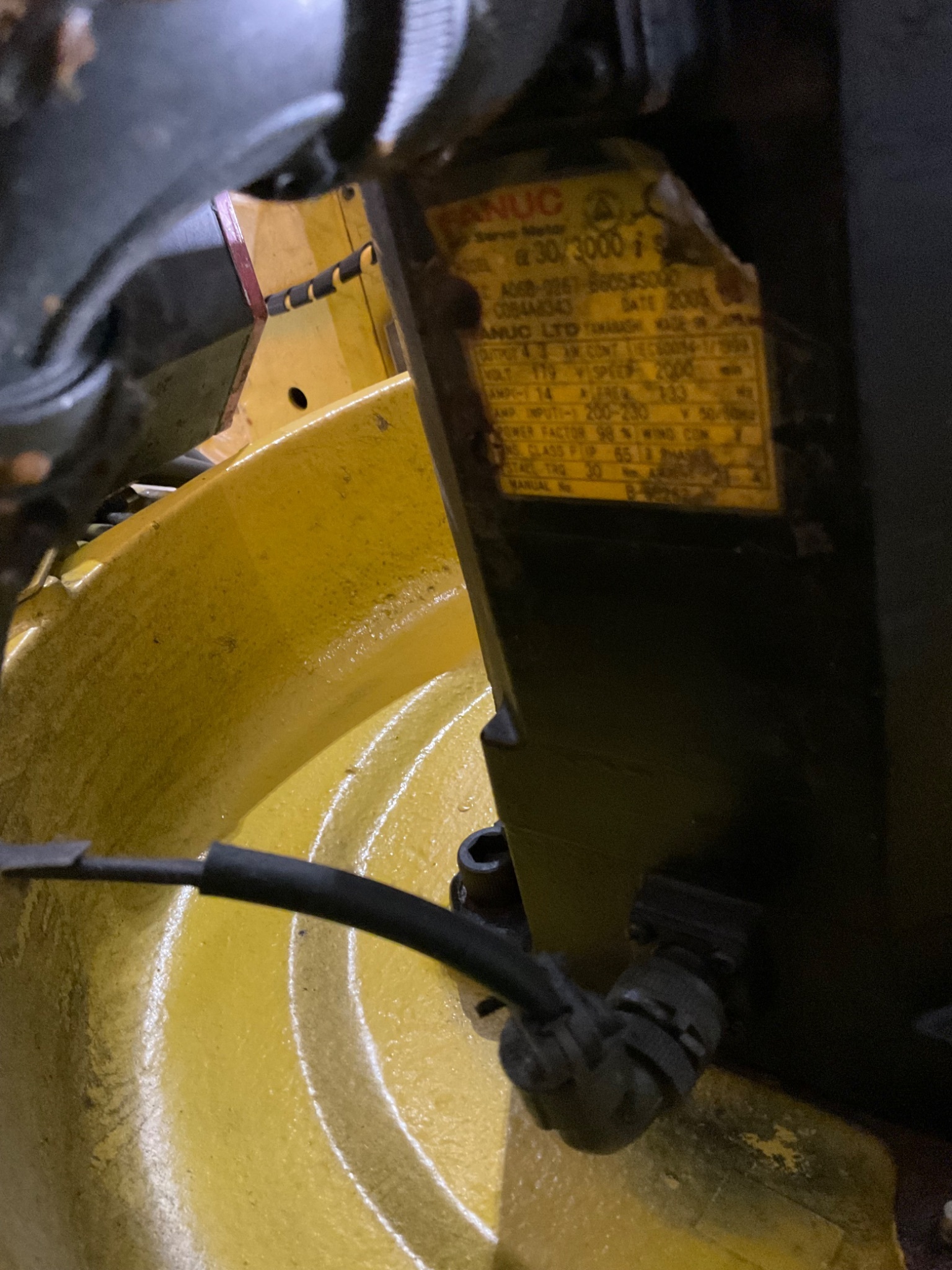 FANUC R-2000IA/125L ROBOT ARM ONLY USED 3