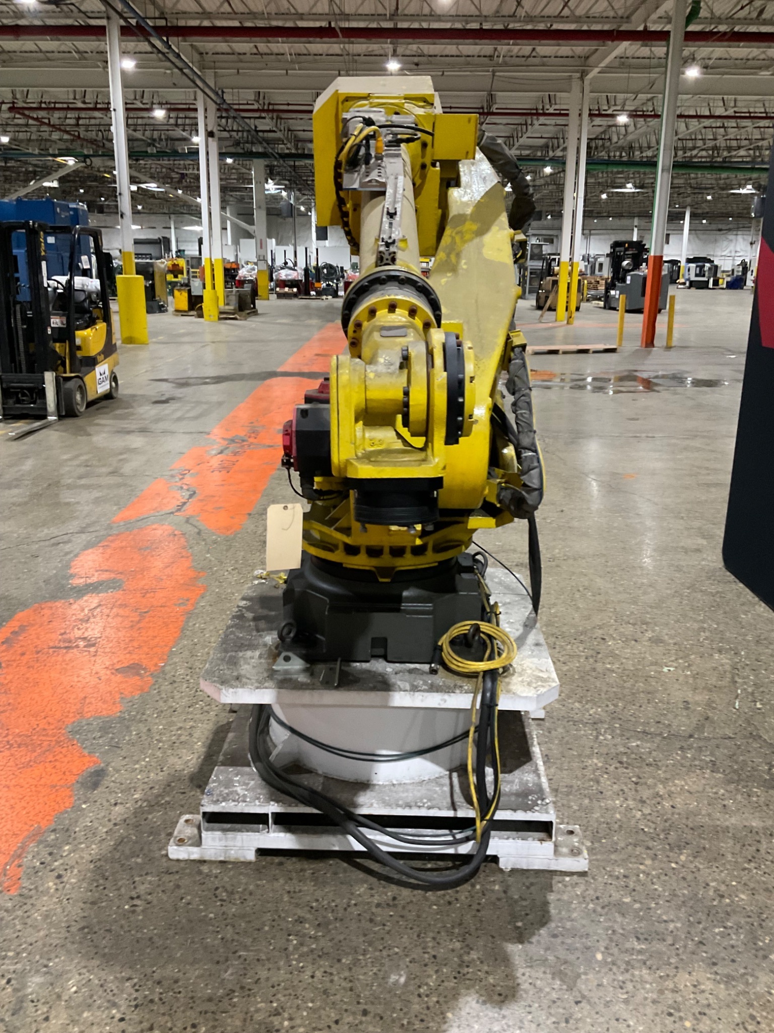 FANUC R-2000IA/125L ROBOT ARM ONLY USED 4