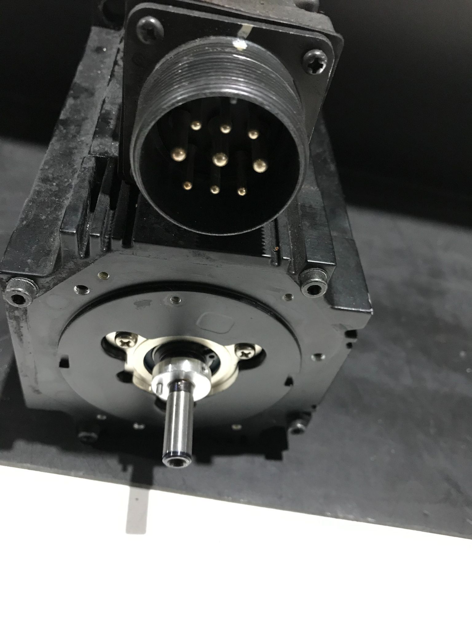 NACHI SERVO MOTOR MSME202S2V3 USED 1