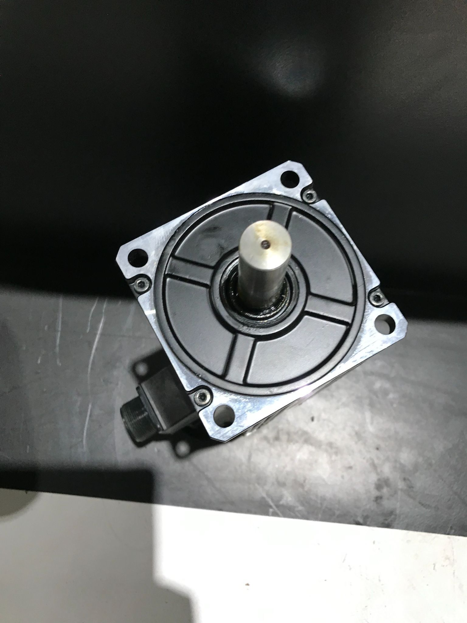NACHI SERVO MOTOR MSMA252S2D USED 1