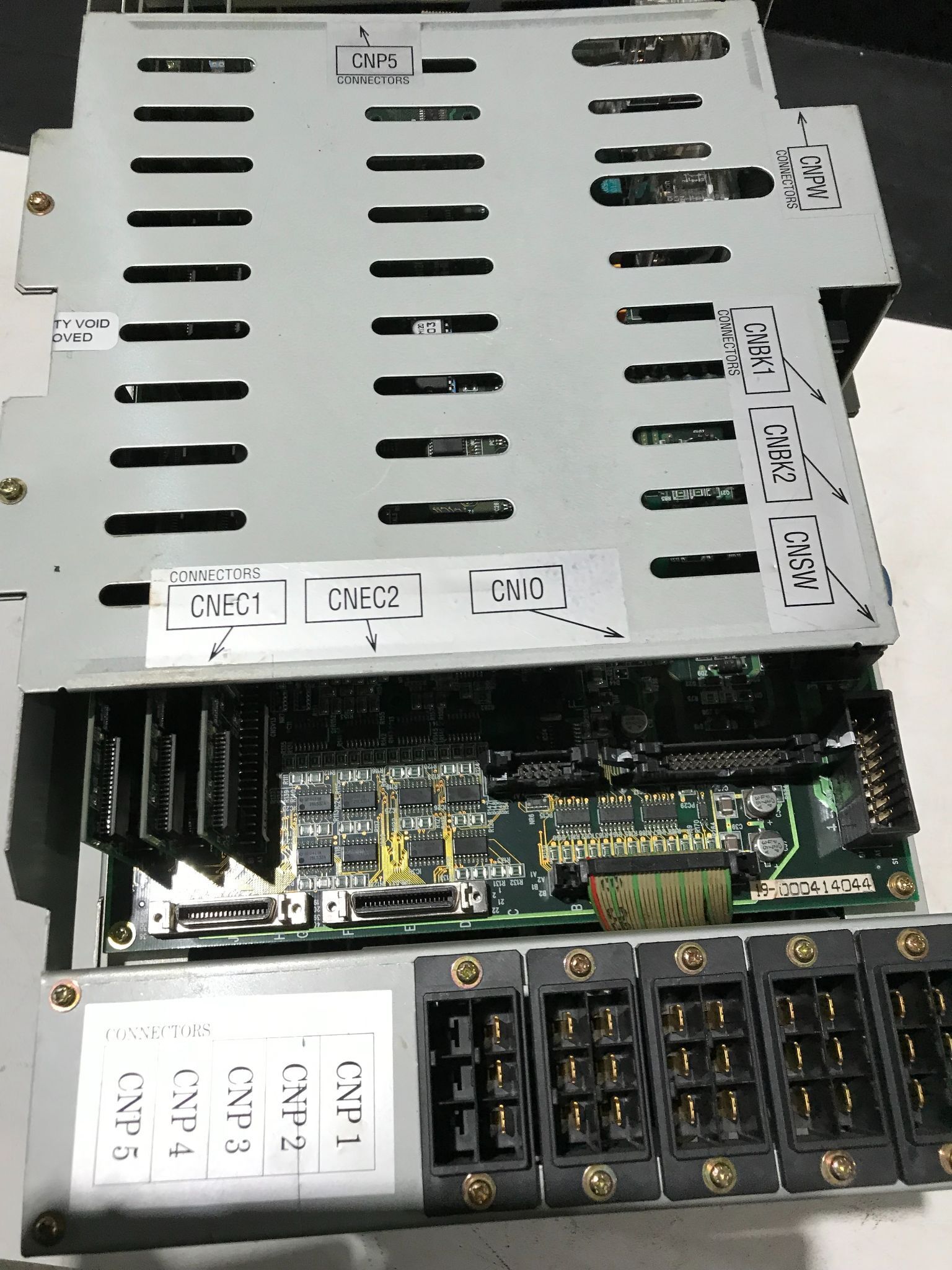 NACHI AMPLIFLIER RBX1100 USED 4