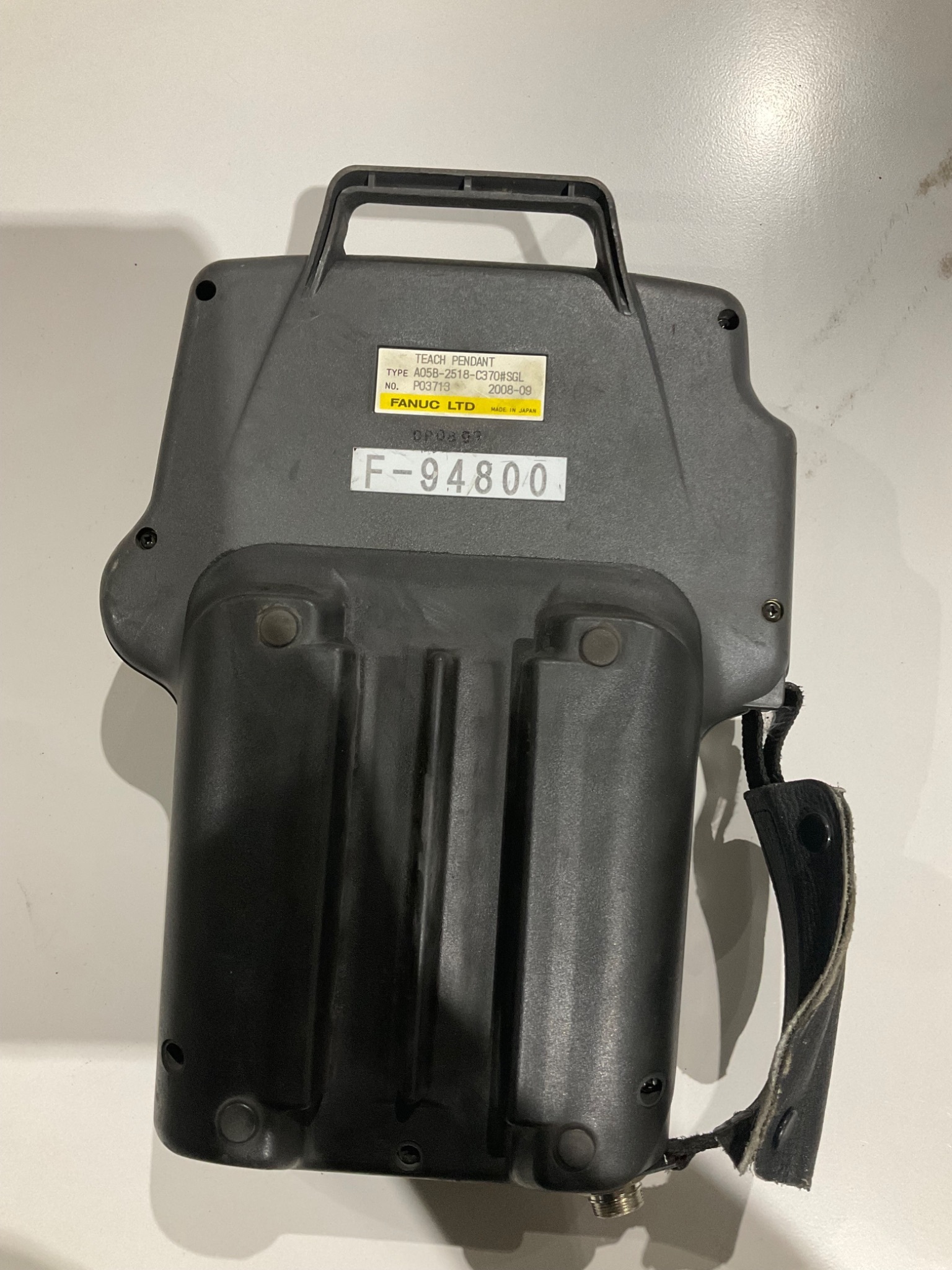 FANUC A05B-2518-C370#SGL TEACH PENDANT SYMBOLIC GLOBAL USED 1