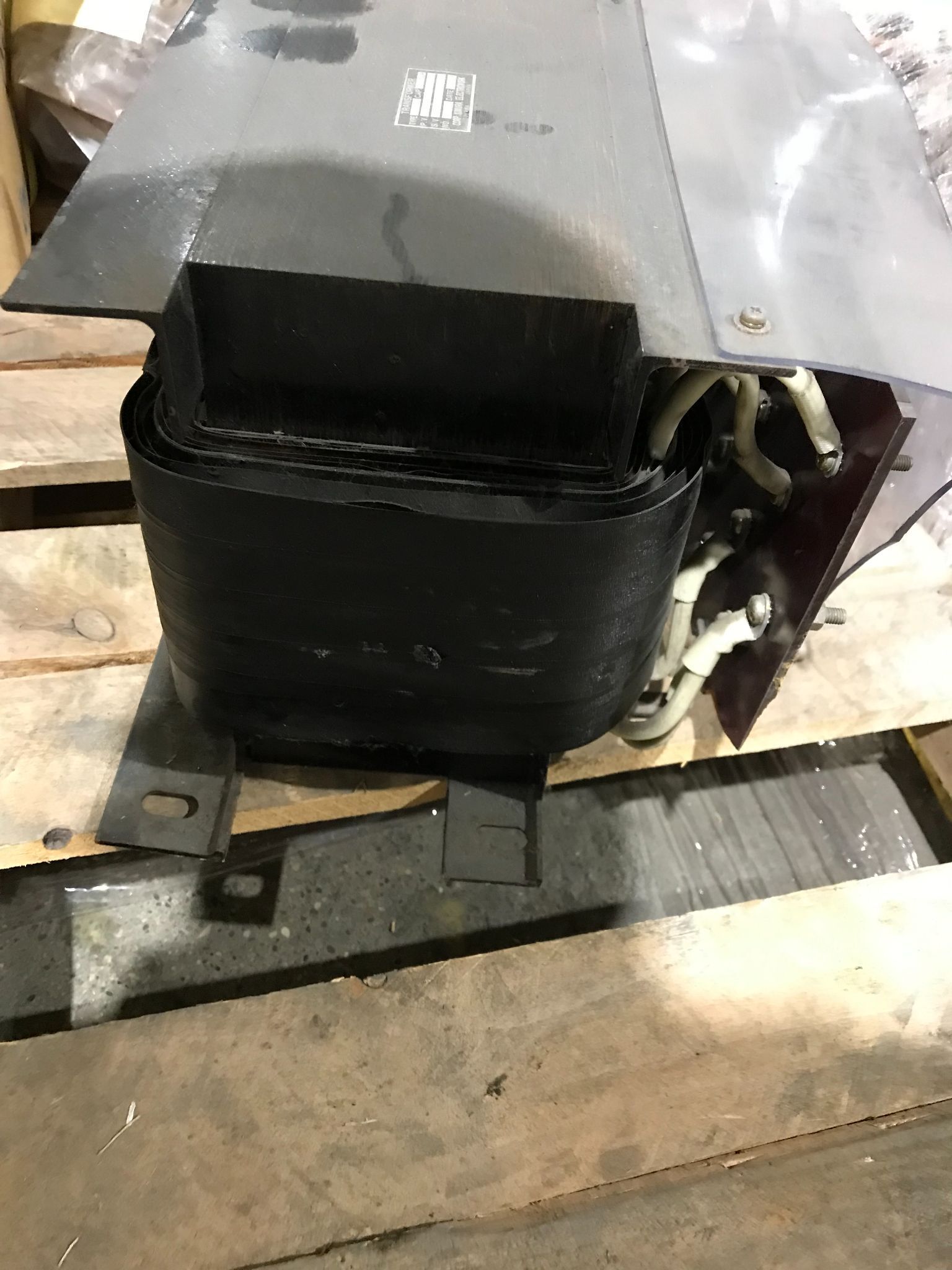 KIMURA 1207 TRANSFORMER 2.5KVA 440/460 TO 200V USED 2