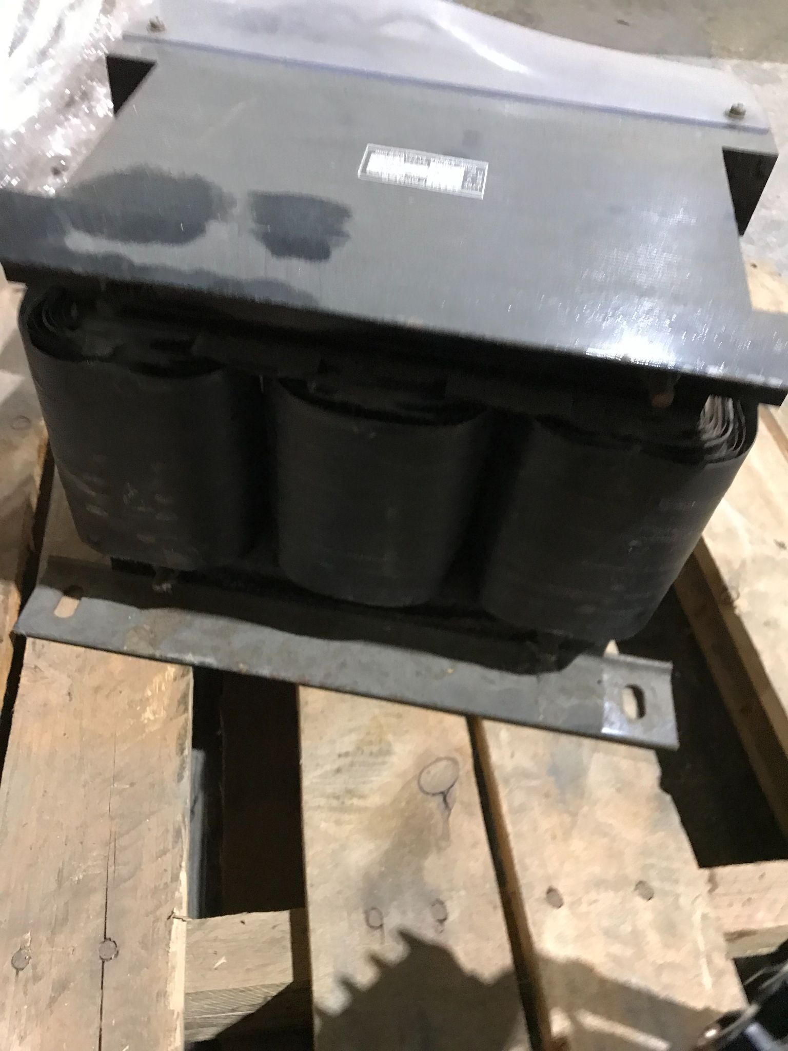 KIMURA 1207 TRANSFORMER 2.5KVA 440/460 TO 200V USED 0