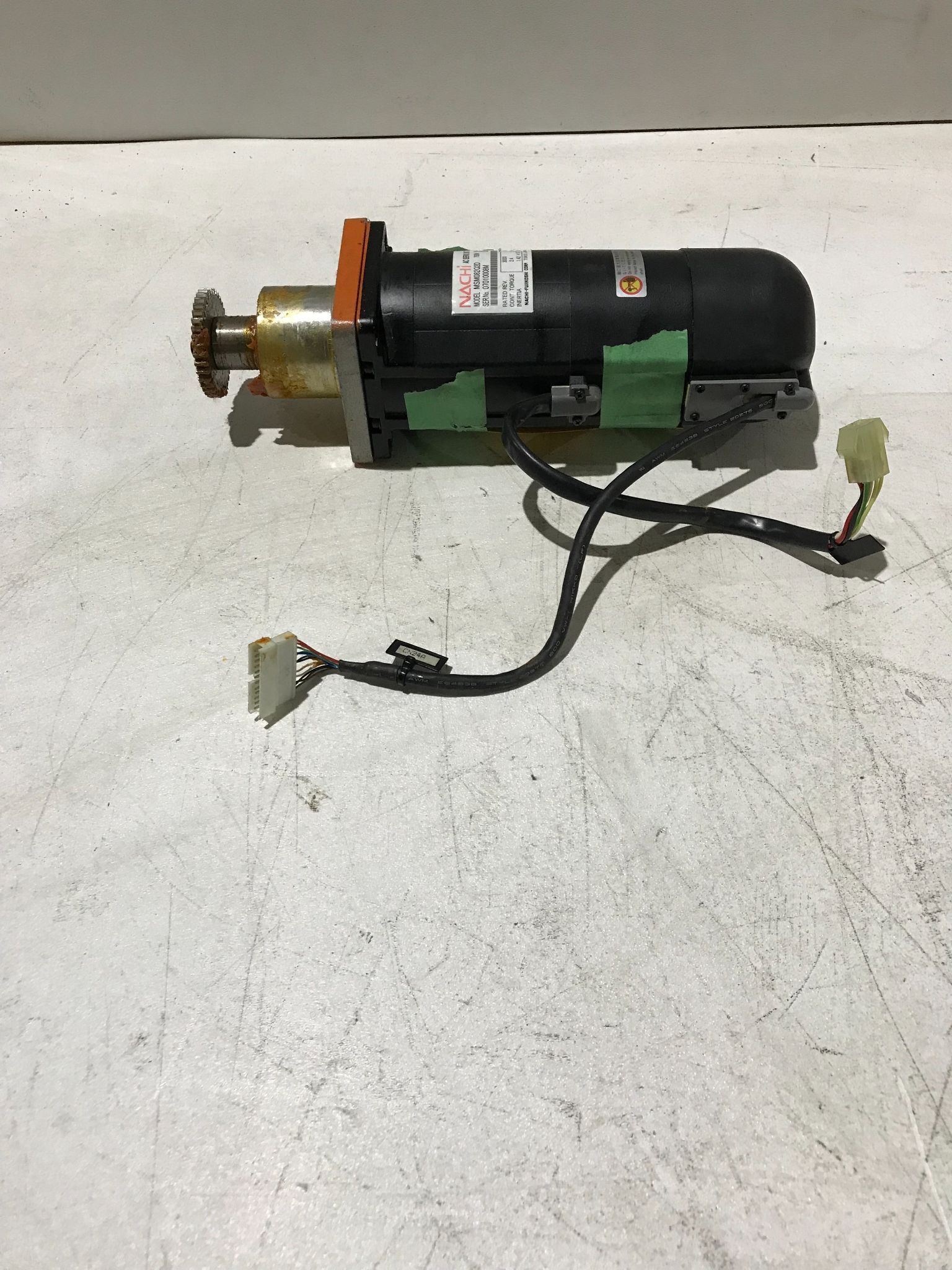 NACHI MSM082Q2D AC SERVO MOTOR USED 2