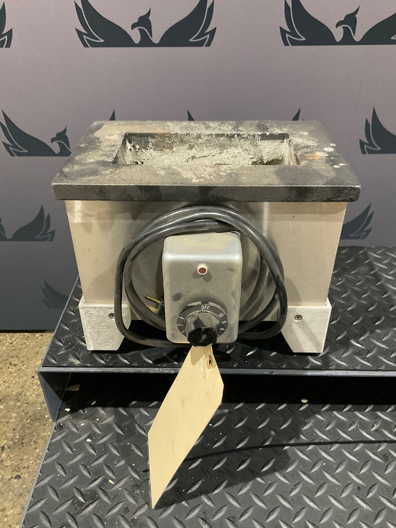 RITEHETE VSL 22-QUART ELECTRIC FORGE USED 0
