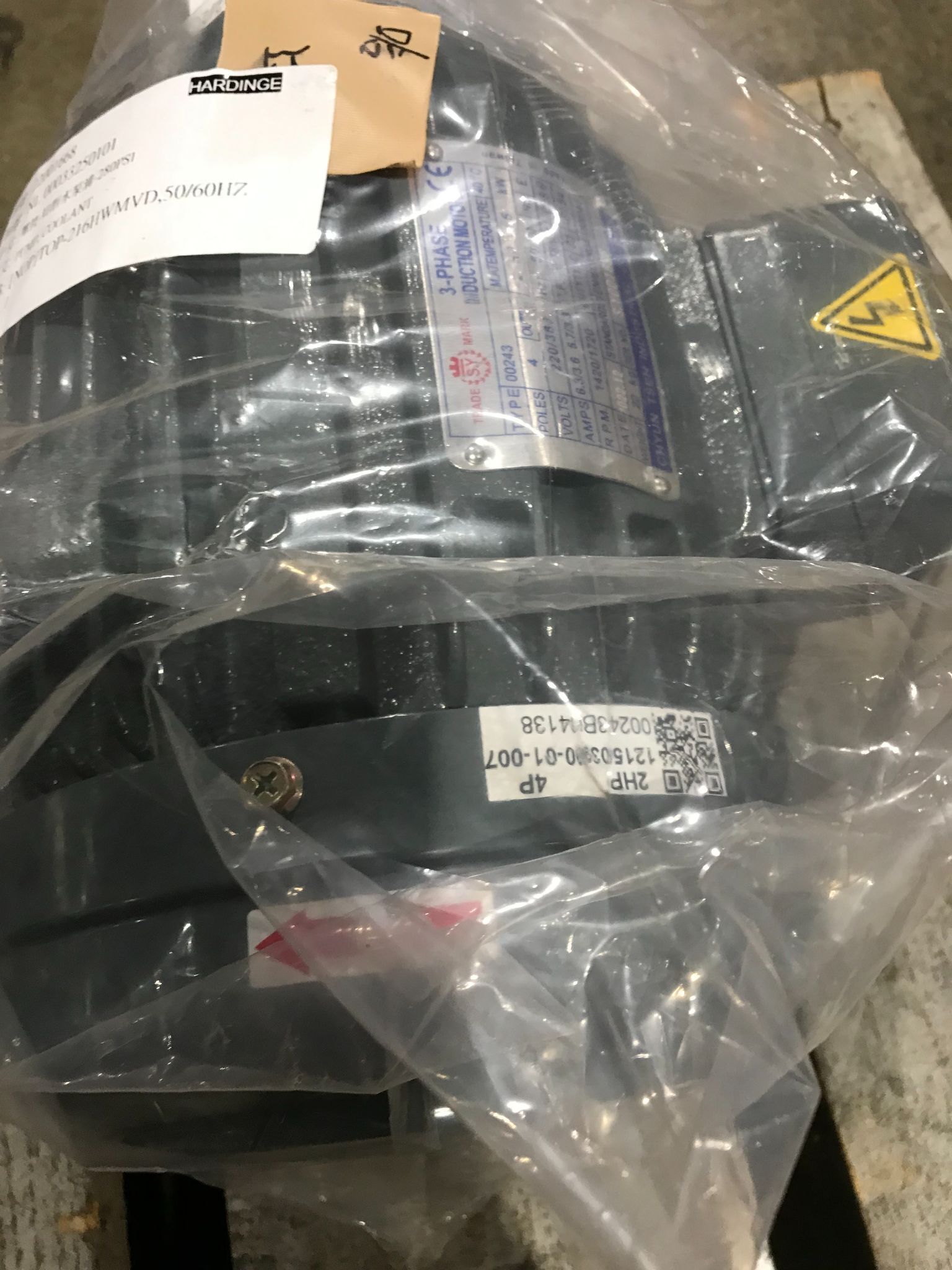 CHYUN TSEH INDUSTRIAL 0.0243 4-POLE 2HP MOTOR NEW 2