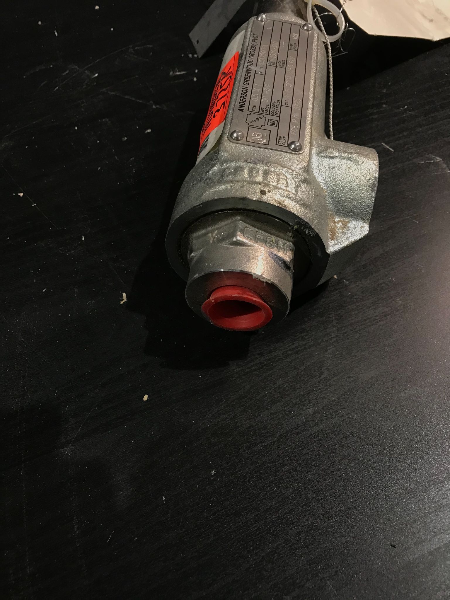 ANDERSON GREENWOOD CROSBY 951200F-A PILOT OPERATED SAFETY RELIEF VALVE USED 1