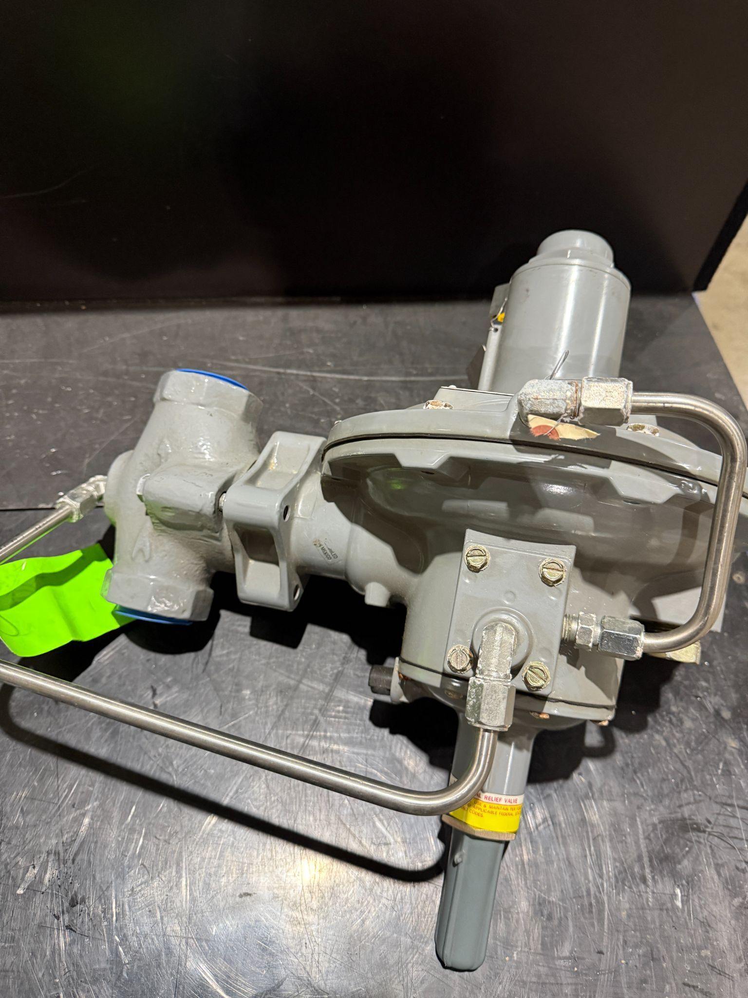 FISHER 299H PILOT-OPERATED PRESSURE REDUCING REGULATOR USED 0