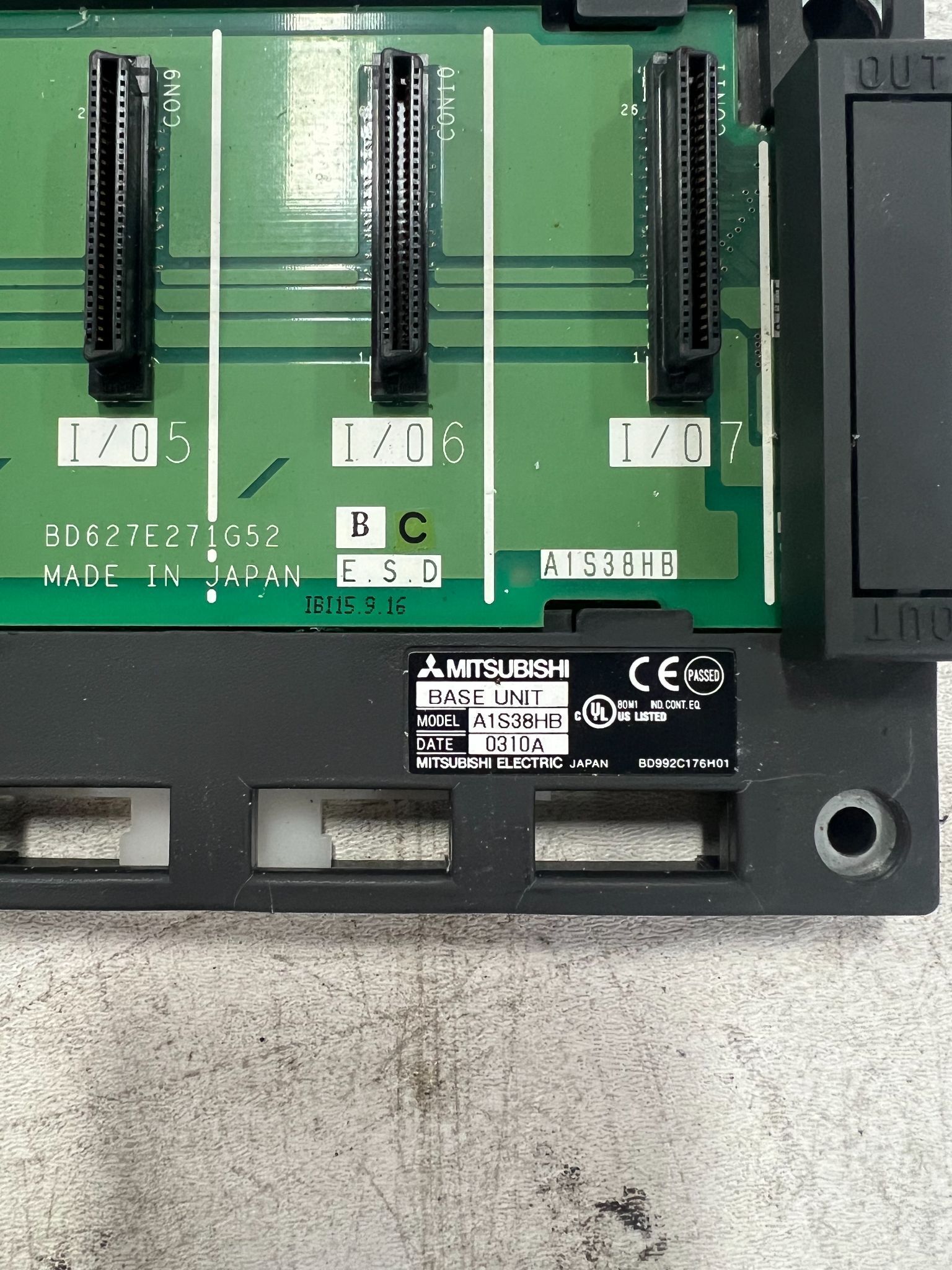 MITSUBISHI A1S38HB PLC CHASSIS USED 2