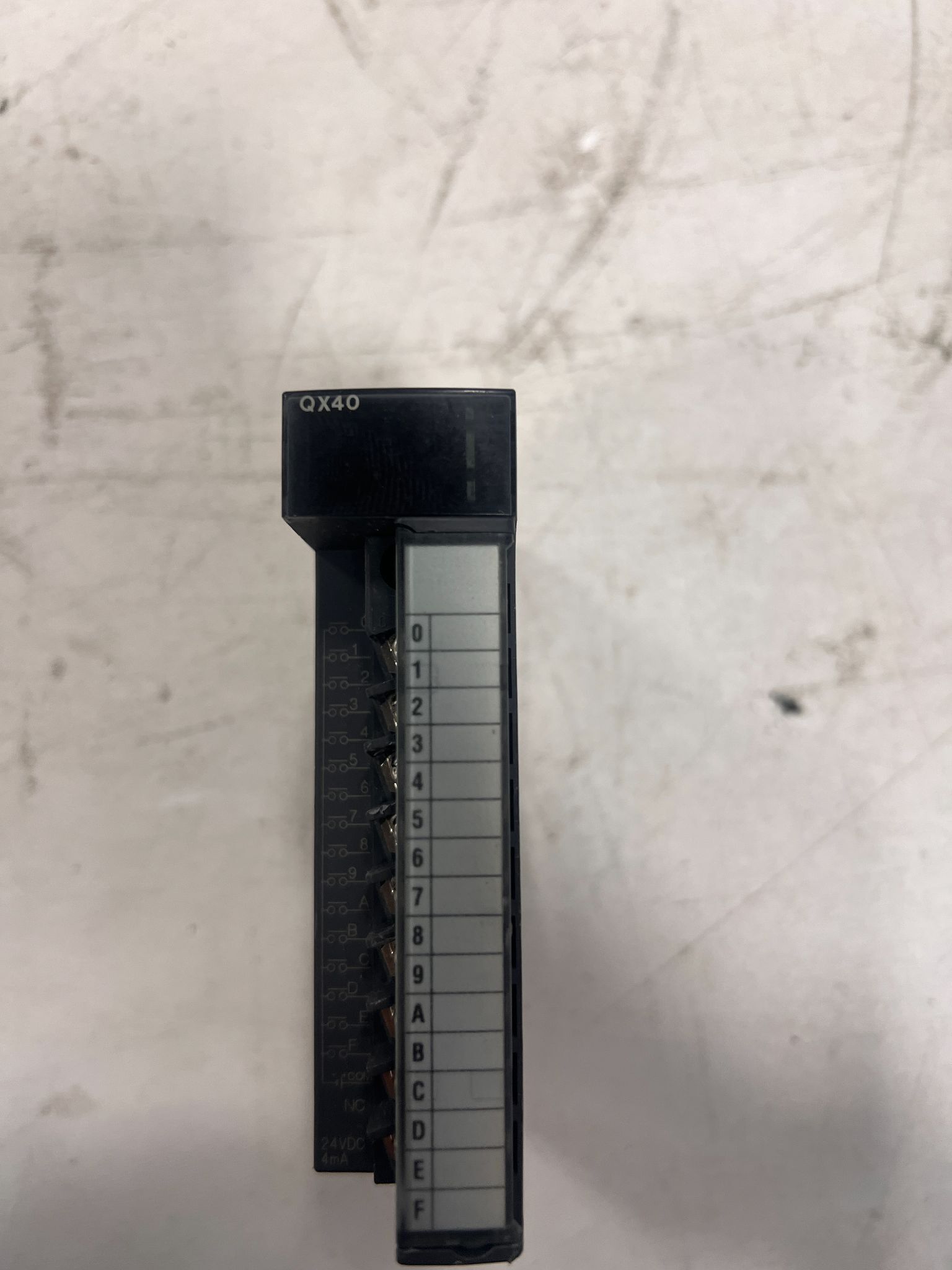 MITSUBISHI QX40 PLC/MACHINE CONTROL USED 0