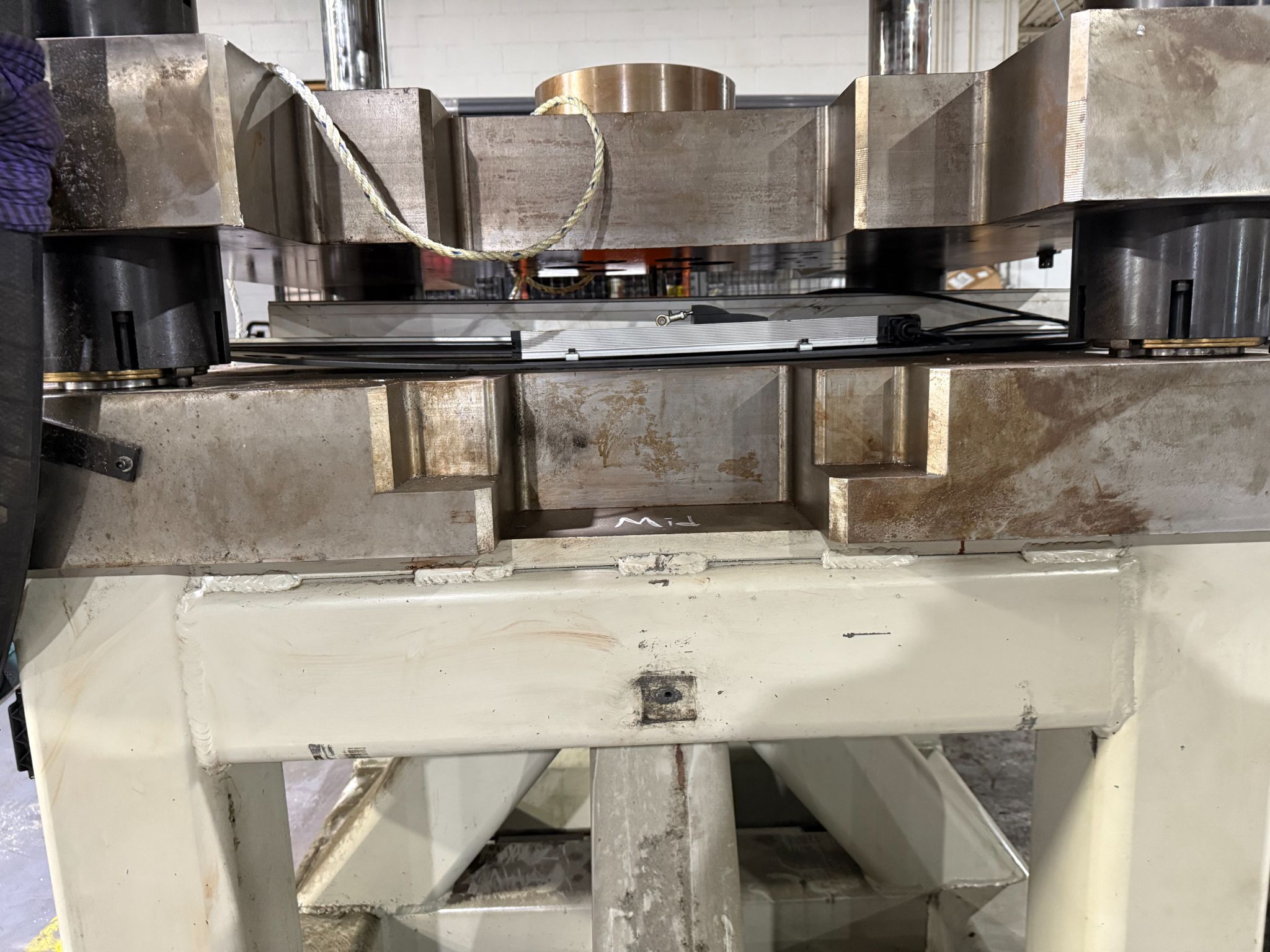 AIM 35* Ton Hydraulic Press AS-IS - Parts included 2