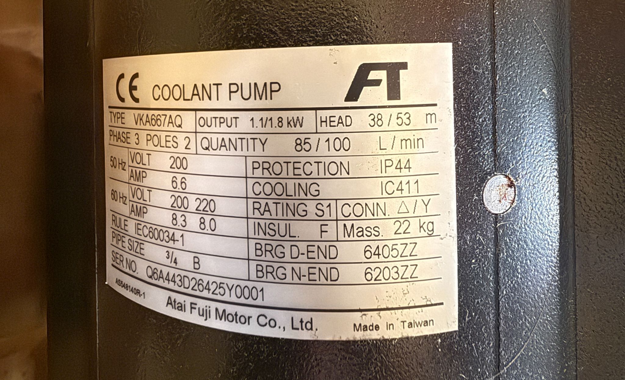 FUJI ELECTRIC VKA667AQ 3-PHASE COOLANT PUMP NEW NO BOX 2