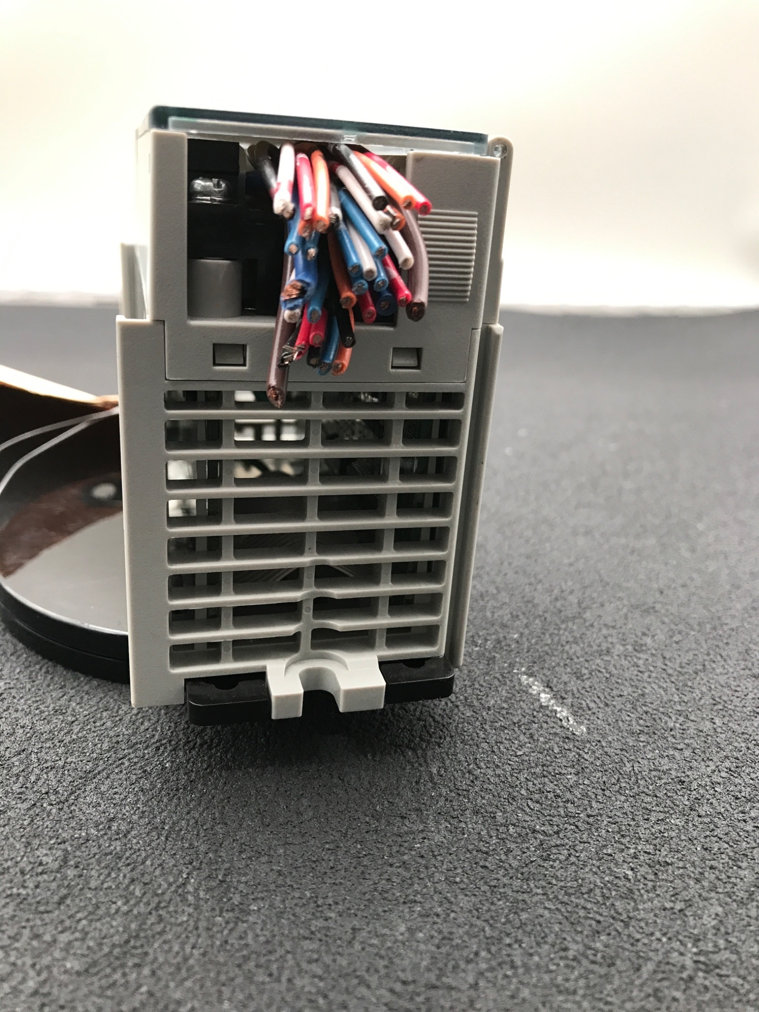 ALLEN-BRADLEY 1769-OB32 /A Compact I/O Output Module USED 2