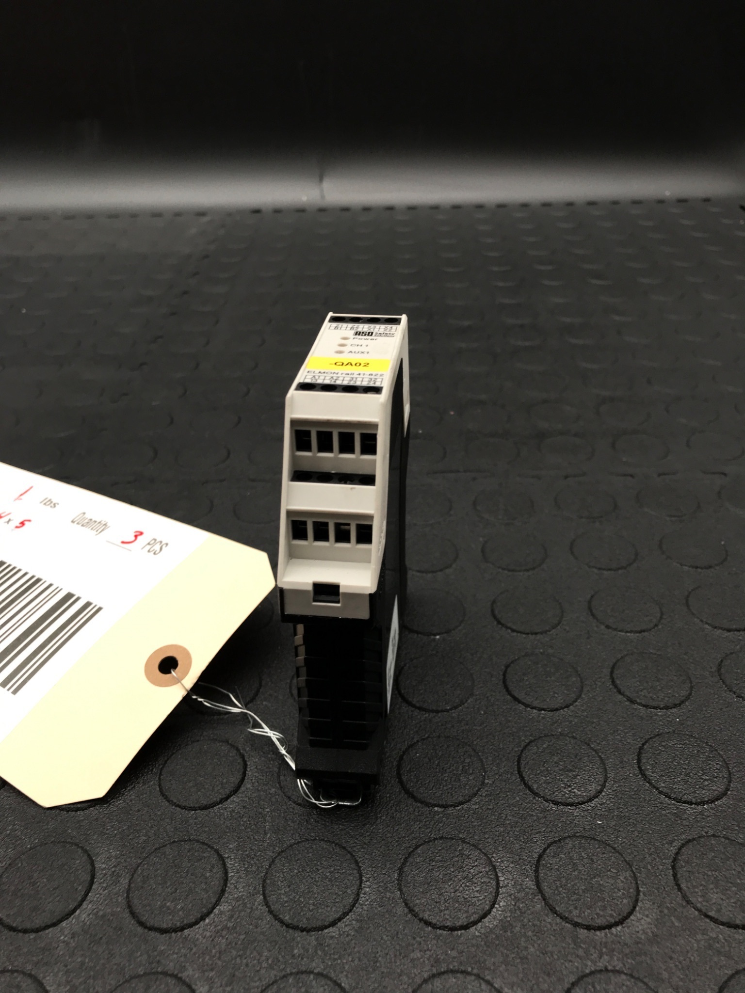 ASO Safety Solutions ELMON Rail 41-822 Safety Relay 1114-0040 USED 2