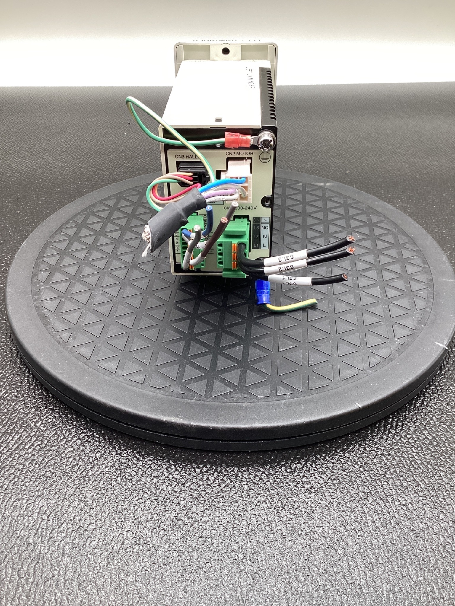 ORIENTAL MOTOR BMUD60-C2 Brushless Motor Drive Controller USED 2