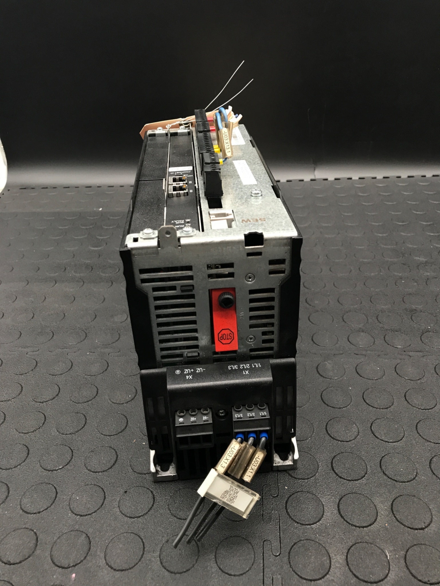 SEW EURODRIVE MDX61B0040-5A3-4-0T Movidrive B Frequency Inverter 5.5kW 400V USED 2