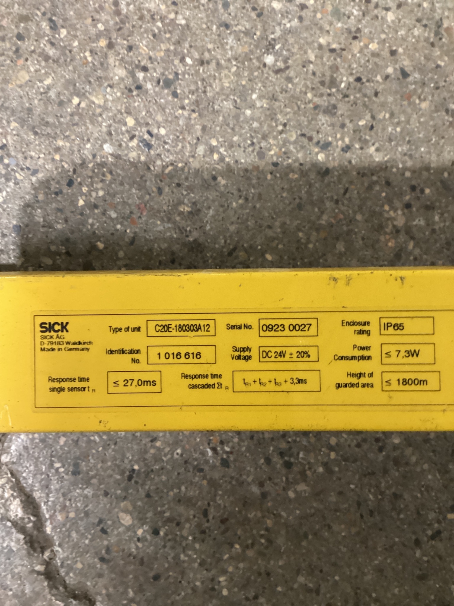 SICK C20E‑180303A12 Safety Light Curtain Receiver USED 5