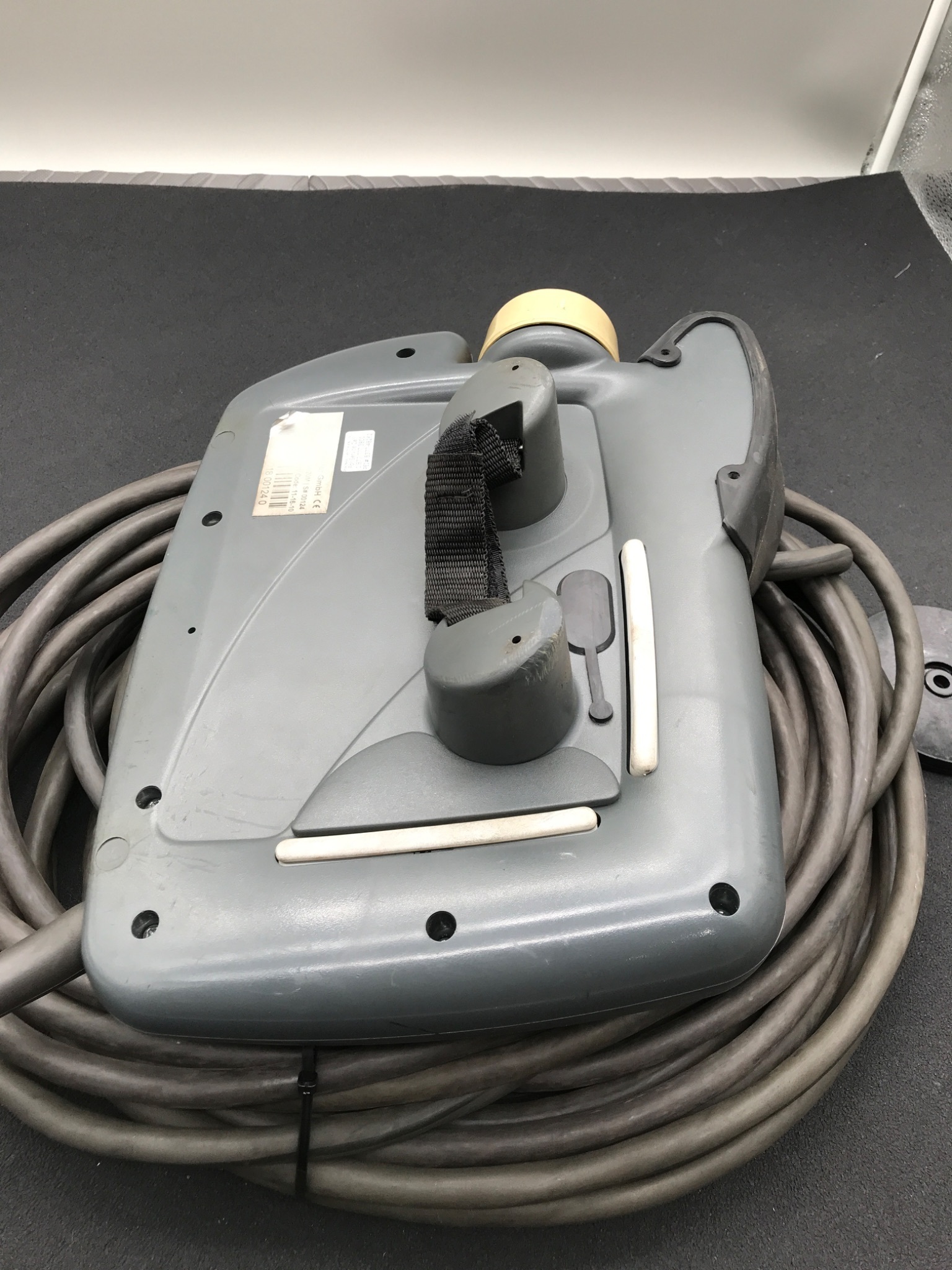 KUKA KCP2 00-114-265 TEACH PENDANT KR C2 ROBOT CONTROLLER USED 2