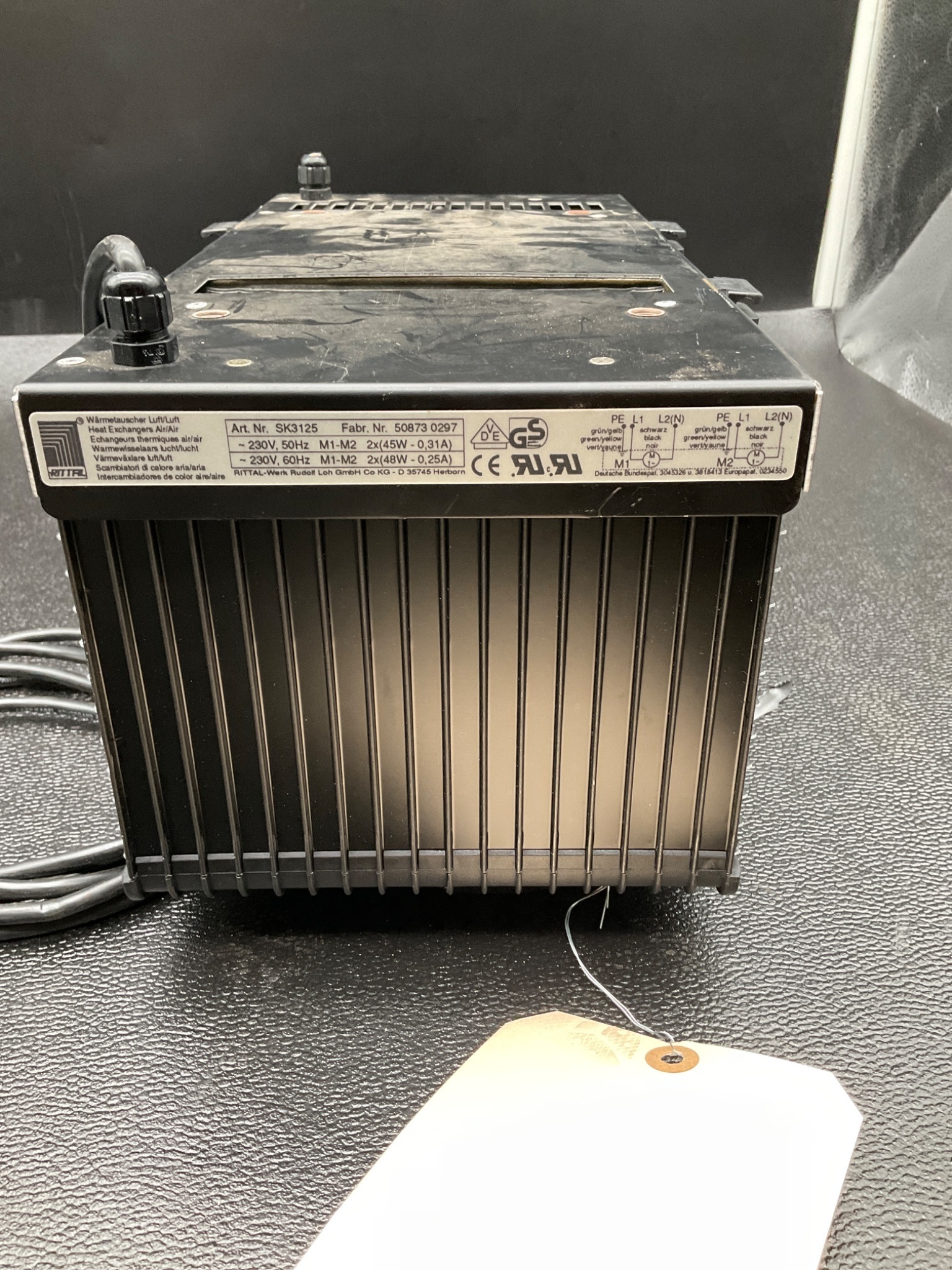 RITTAL SK3125 AIR/WATER HEAT EXCHANGER 5120BTU 115V/230V USED 0