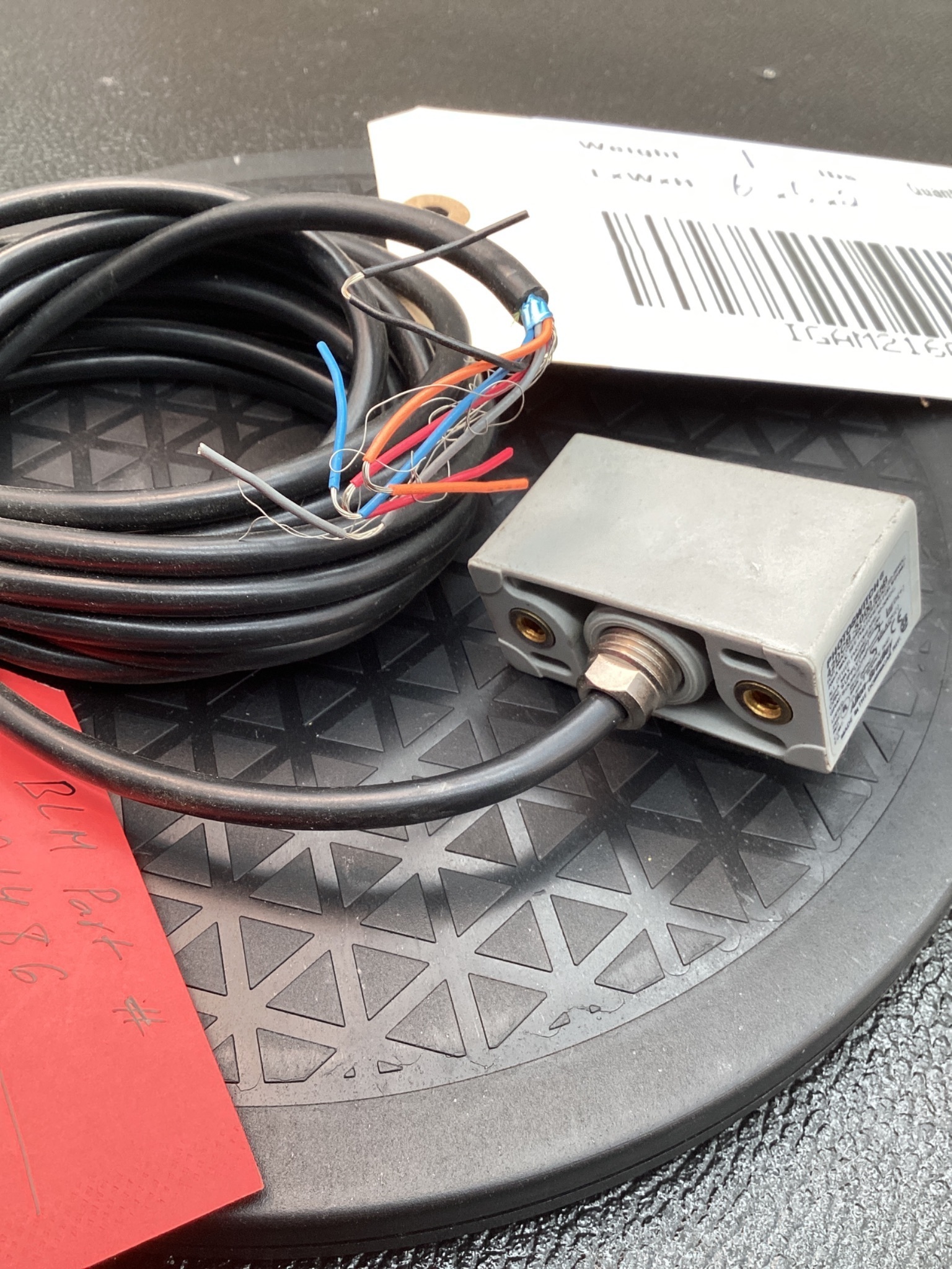 ALLEN BRADLEY 42DCB-5000 /B Photoelectric Sensor Power Base USED 2