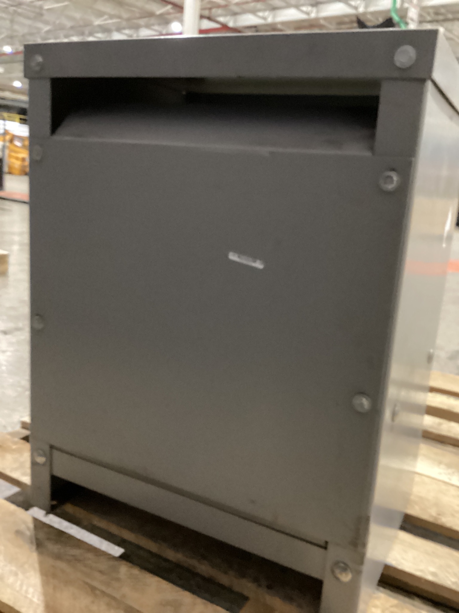 SOLAHD T2H15S Transformer 208Y/120 - 480V, 15kVa, 3PH USED 3