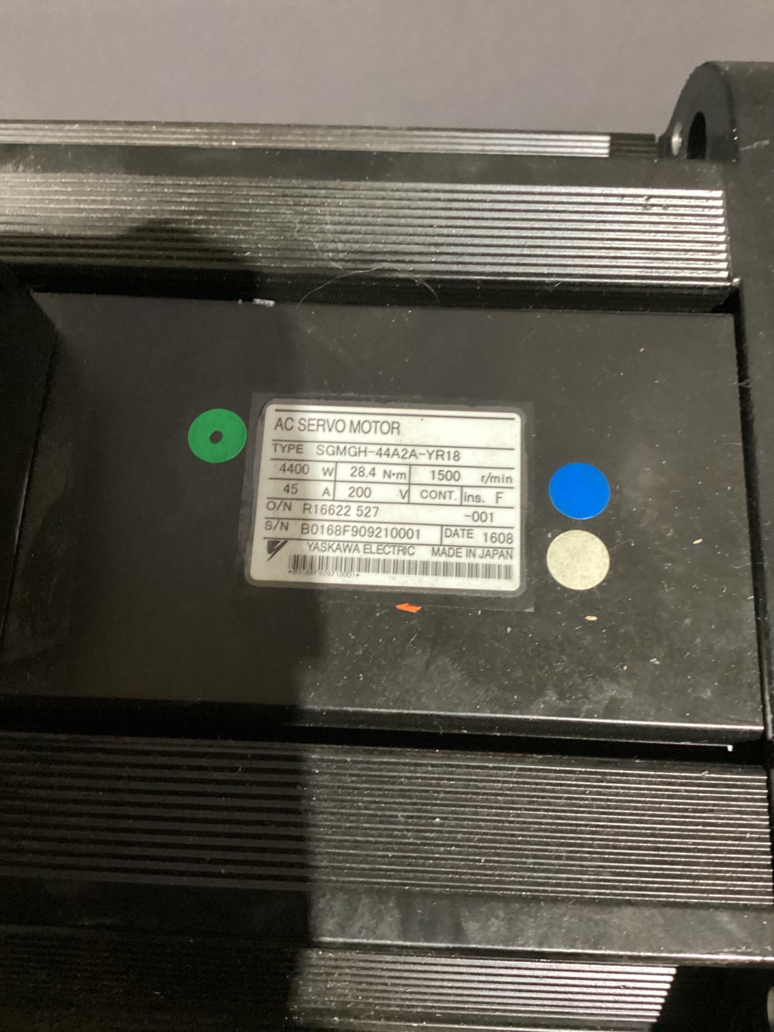 YASKAWA SGMGH-44A2A-YR18 4.4KW AC SERVO MOTOR 200V USED 4