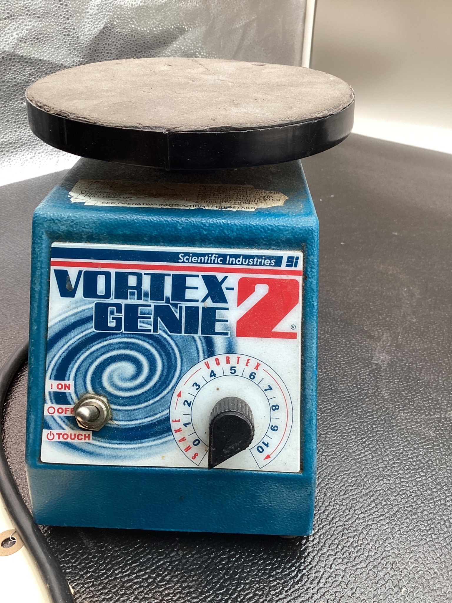 SCIENTIFIC INDUSTRIES G-560 VORTEX MIXER 120V USED 4