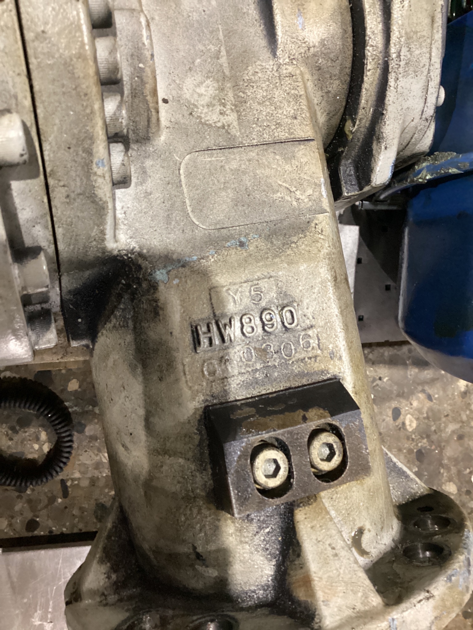 YASKAWA MOTOMAN HW890 2 F31008 ROBOT WRIST ASSEMBLY INDUSTRIAL USED 5