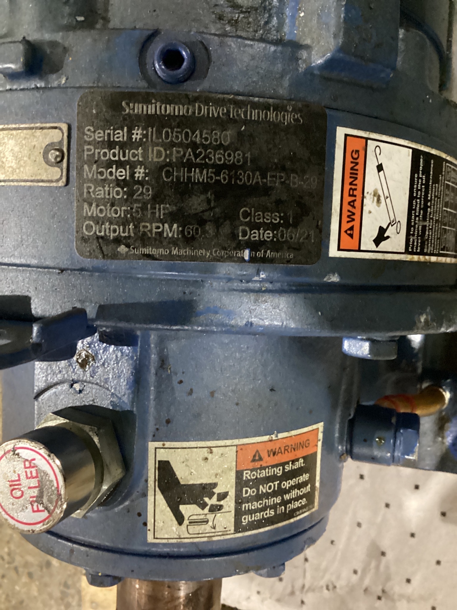 SUMITOMO CHHM5-6130A-EP-B-29 CYCLO GEARMOTOR 5HP 29:1 USED 3