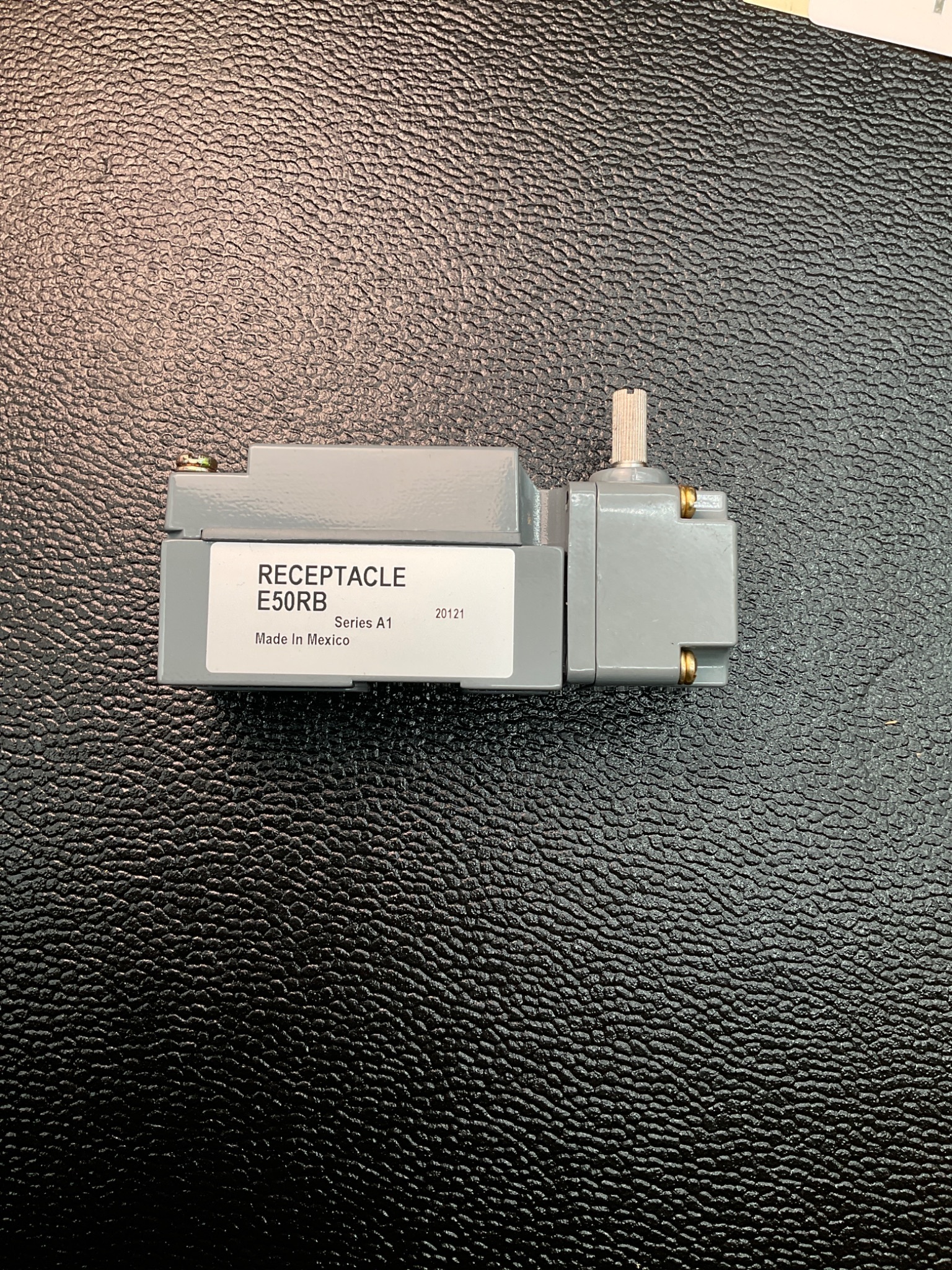EATON E50NN1 ROTARY LIMIT SWITCH SPDT 600V 10A NEMA 6P NEW 1