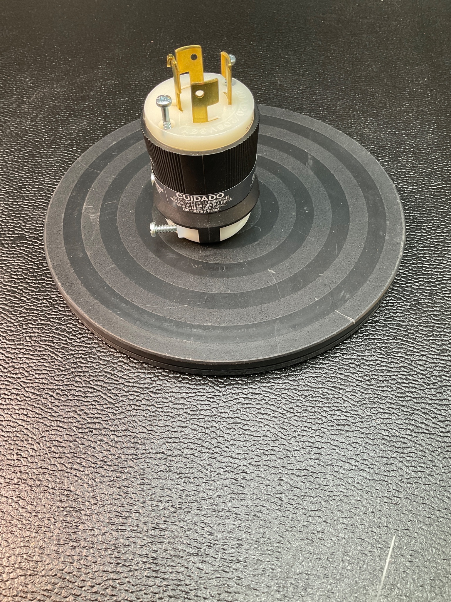 HUBBELL HBL7411C TWIST-LOCK PLUG 20A 120/208V 4P4W NEW 2