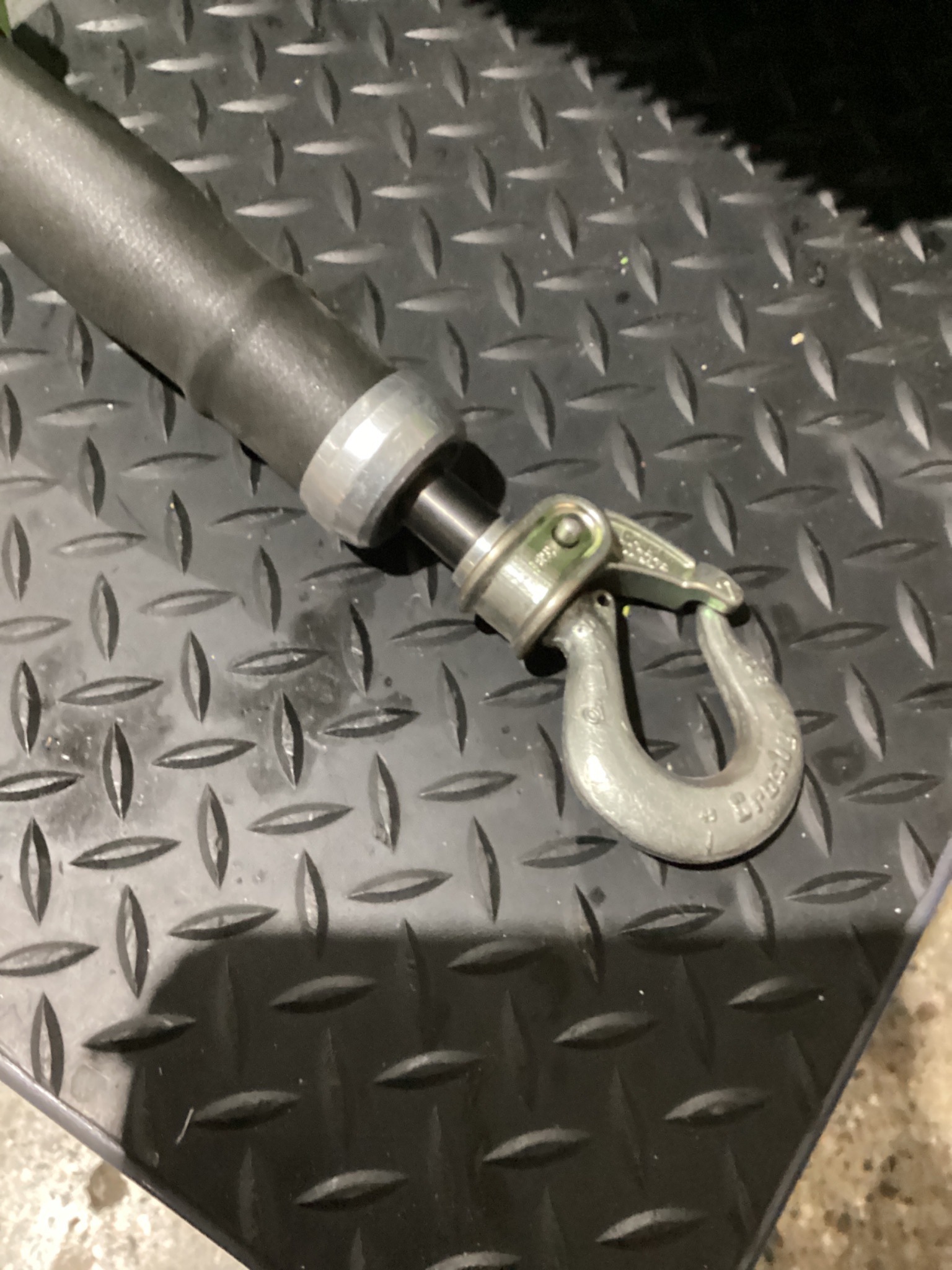 STANLEY iLift 150LB LIFT ASSIST USED 4