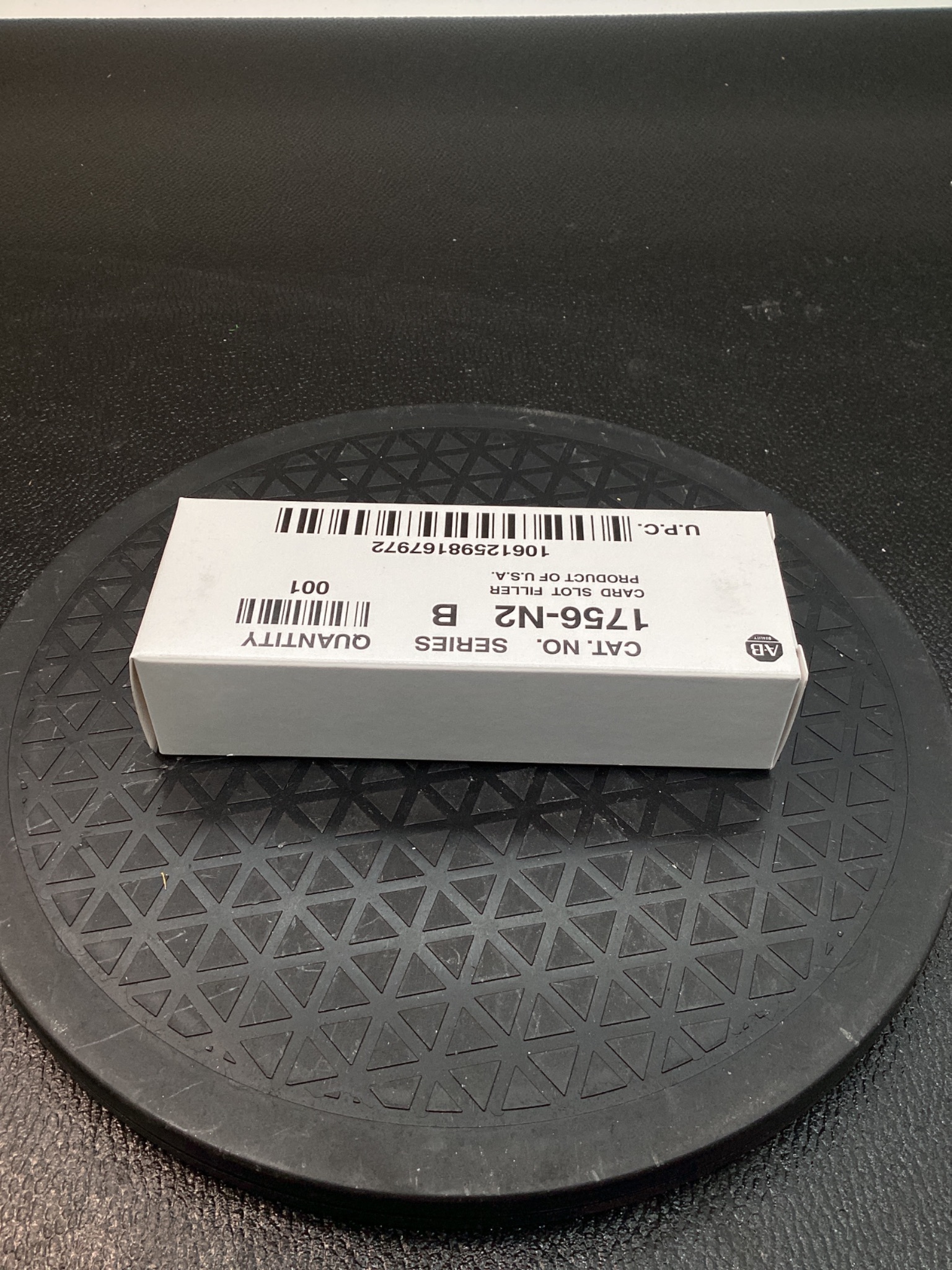 ALLEN-BRADLEY 1756-N2 CONTROLLOGIX SLOT FILLER MODULE NEW 2